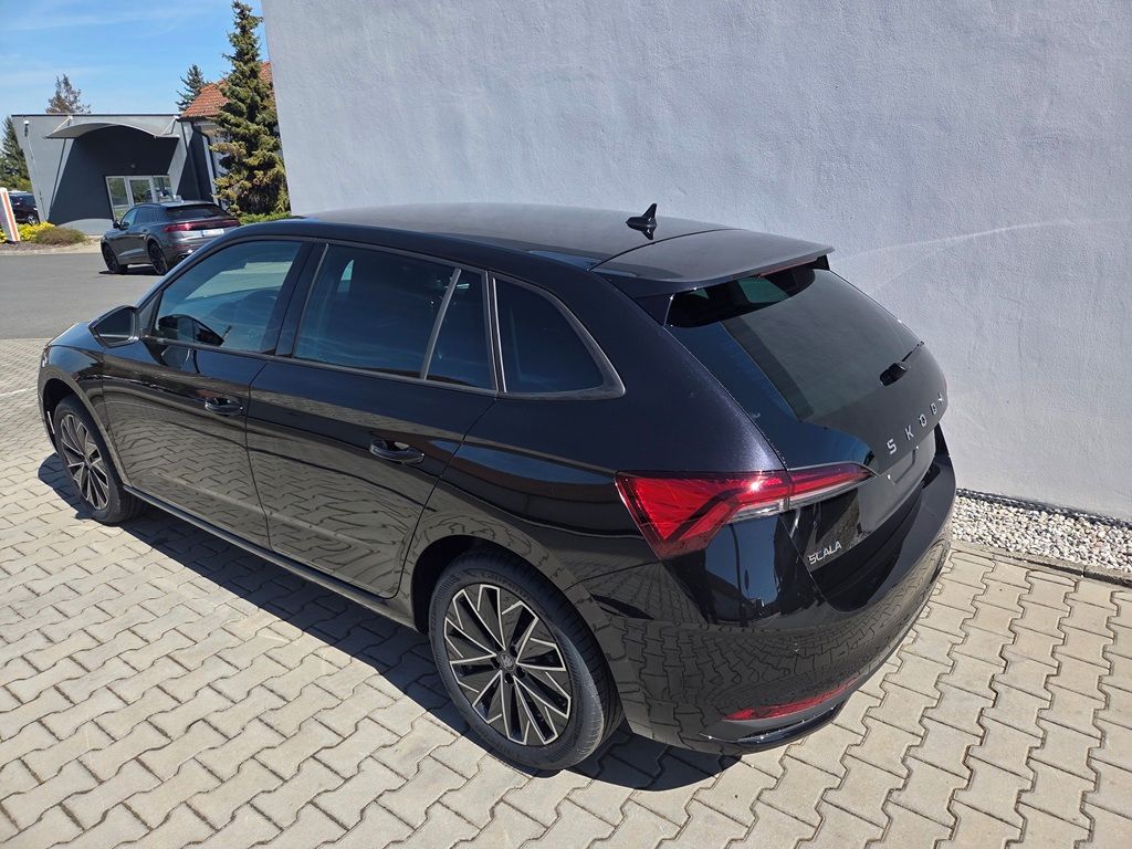 Škoda Scala, Dynamic 1,5TSI 110kW - fotka 5