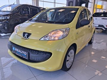 1.0i 50kW 2008