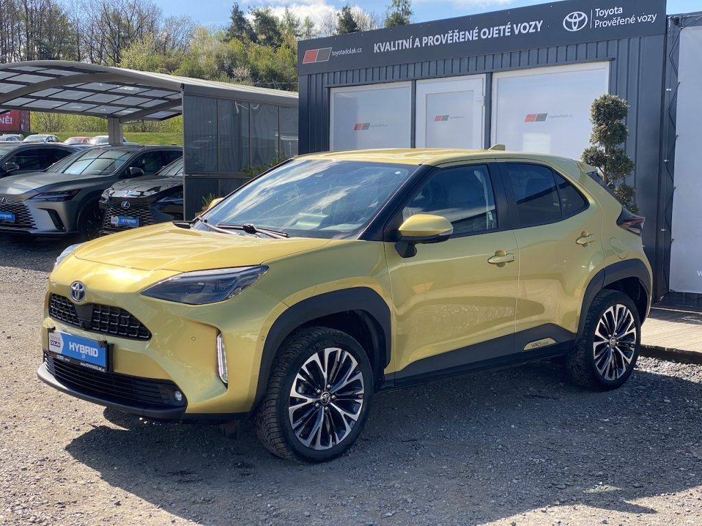 Toyota Yaris Cross, 1.5HSD, ČR-1m, Executive, 4x4 - fotka 4