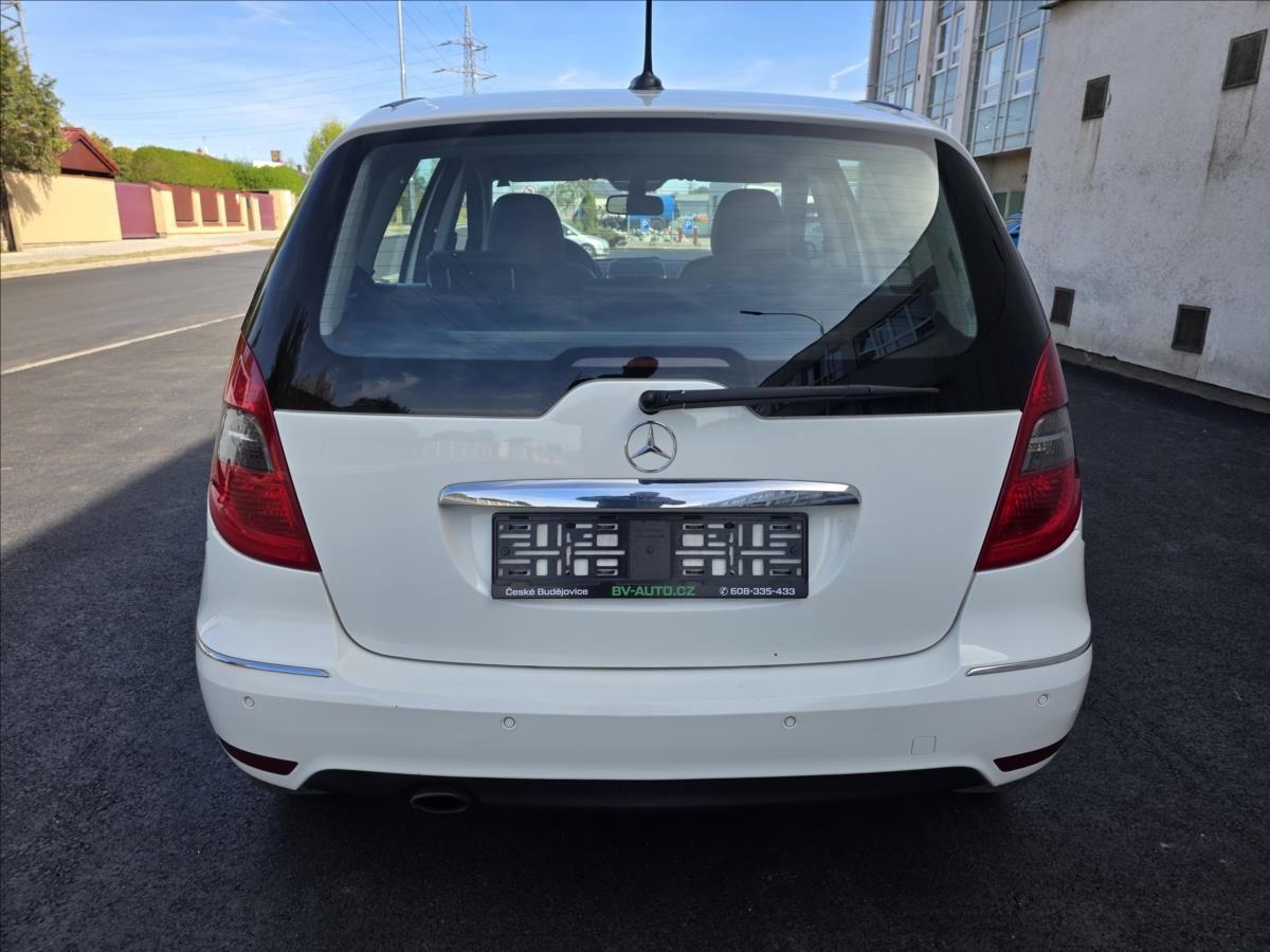 Mercedes-Benz Třídy A, 1,5 A160 AVANGARDE AUTOMAT  A1 - fotka 5