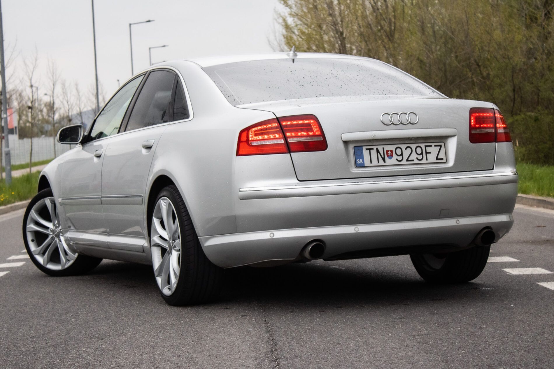 Audi A8 - fotka 6