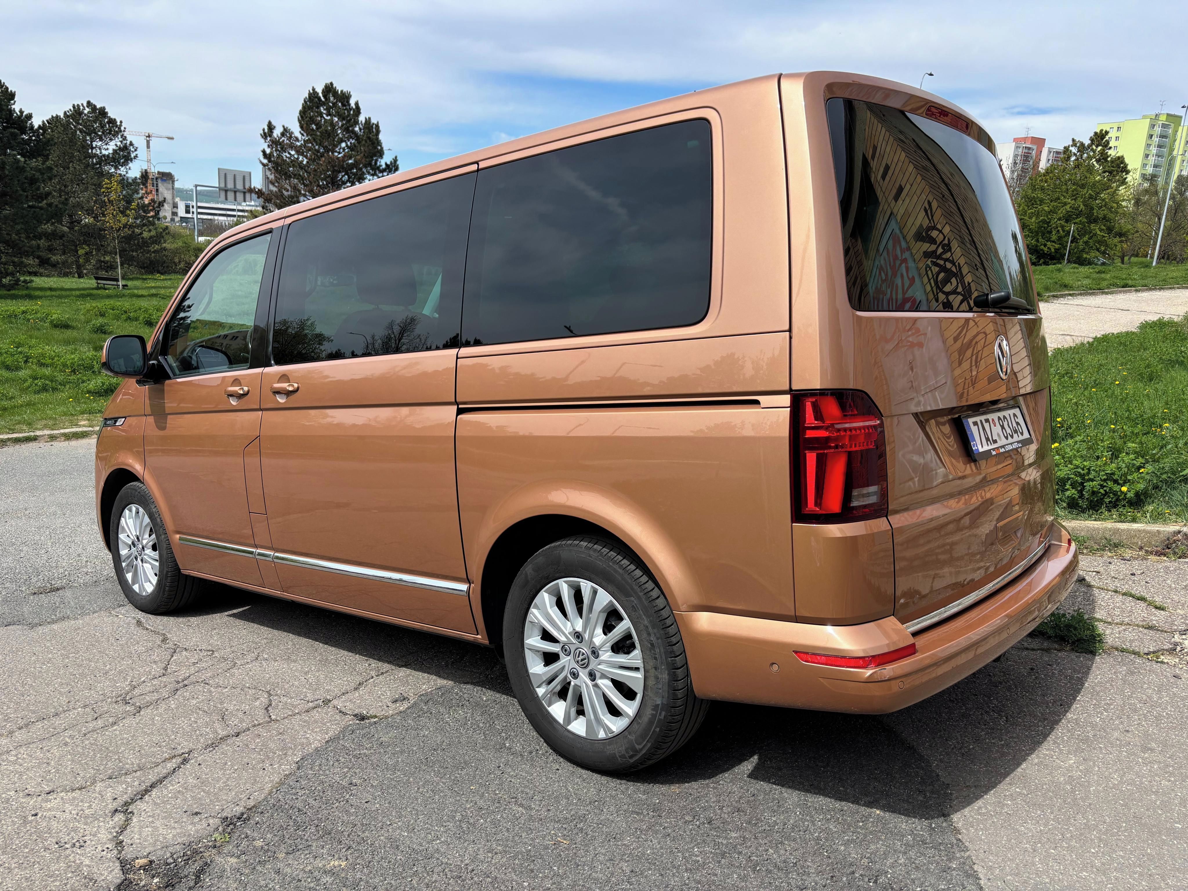 Volkswagen Multivan, Volkswagen Multivan, Highline - fotka 6