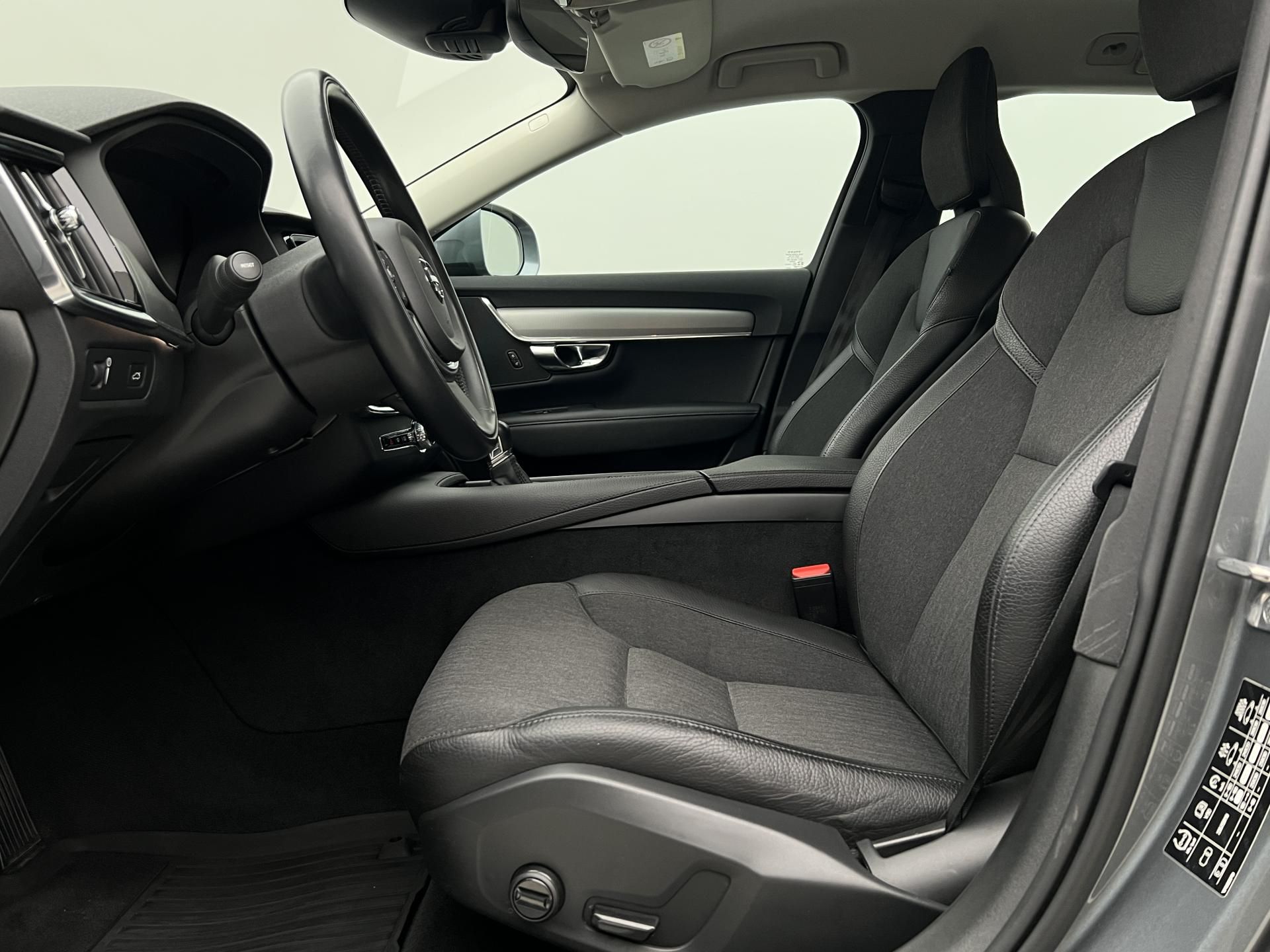 Volvo V90, CC D4 POLESTAR AWD AUT - fotka 3