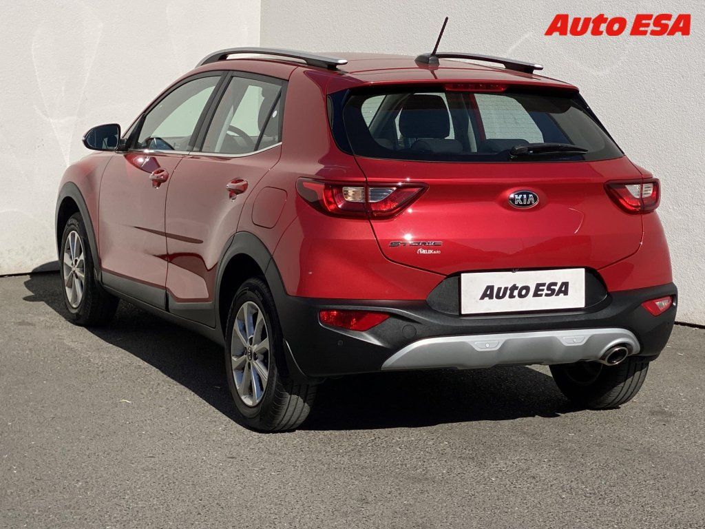 Kia Stonic, 1.4 CVVT,2.maj,ČR,navi - fotka 6