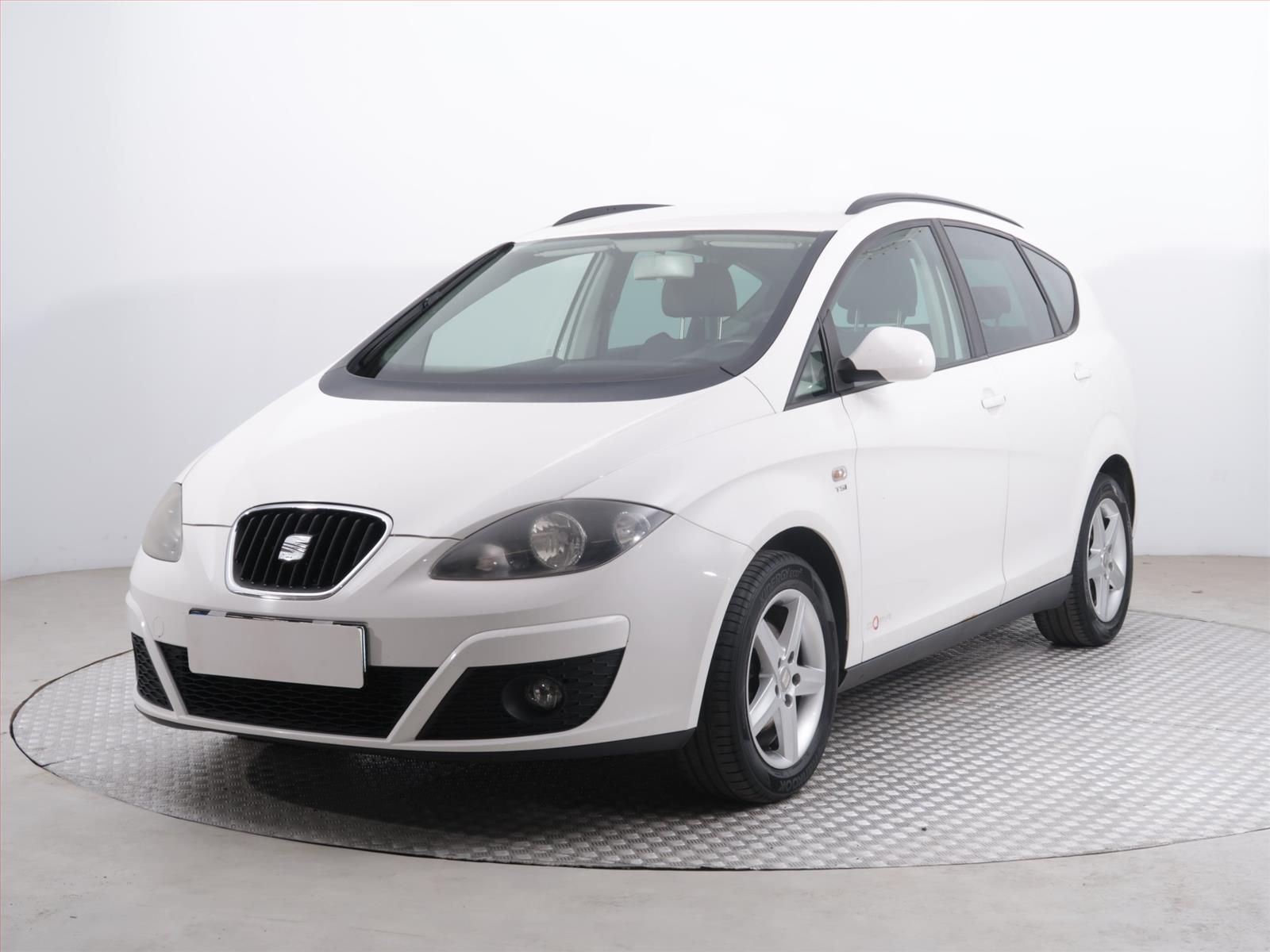 Seat Altea, 1.2 TSI, Automatická klima - fotka 2