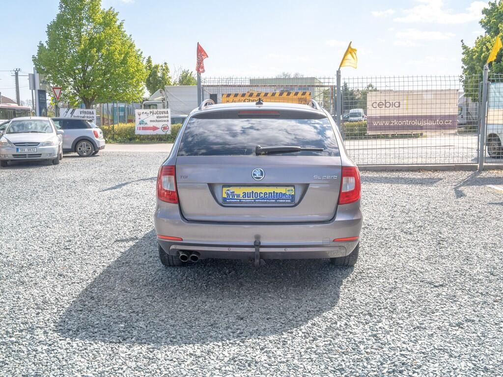 Škoda Superb, ČR 2.0TDI 125KW man – NAVIGACE - fotka 6