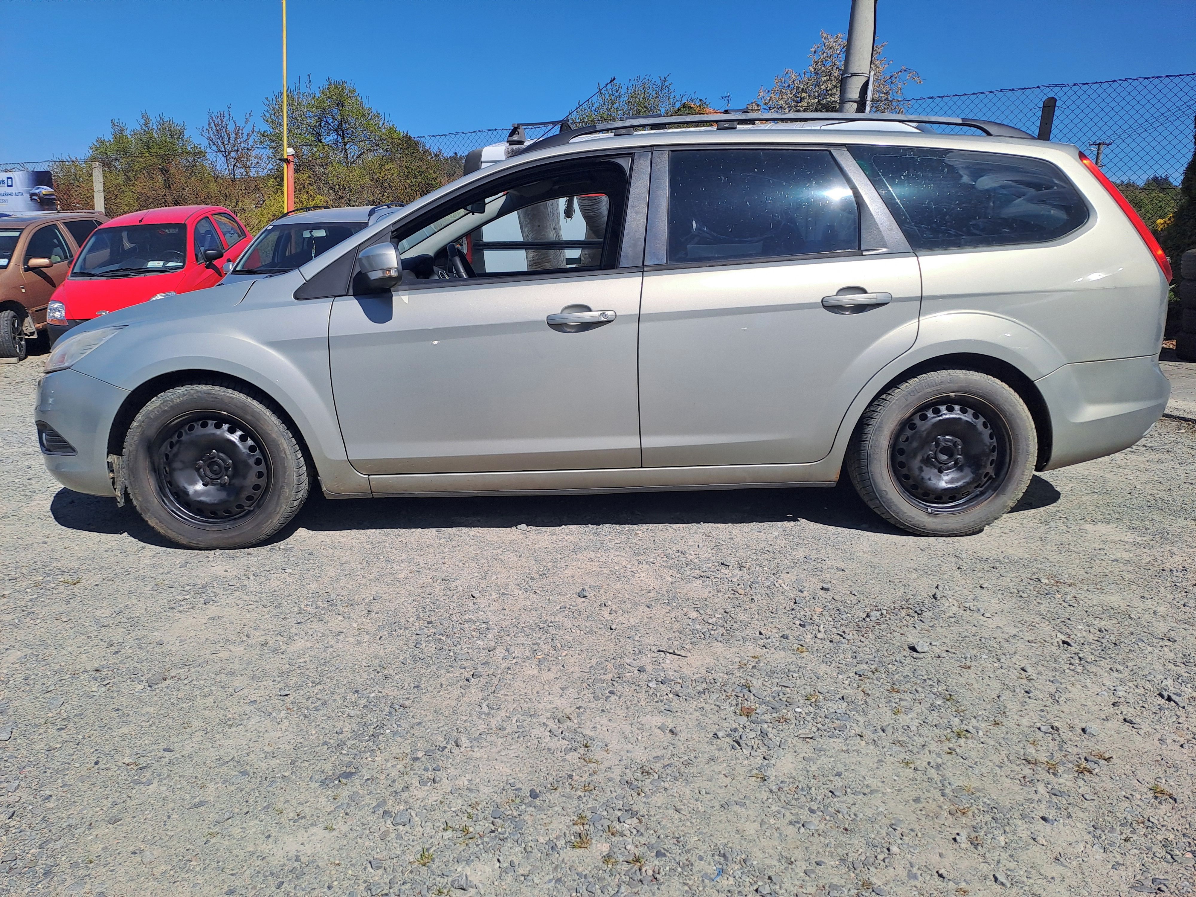 Ford Focus, 1,6TDCI TREND,NOVÁ STK,ROZVODY - fotka 2