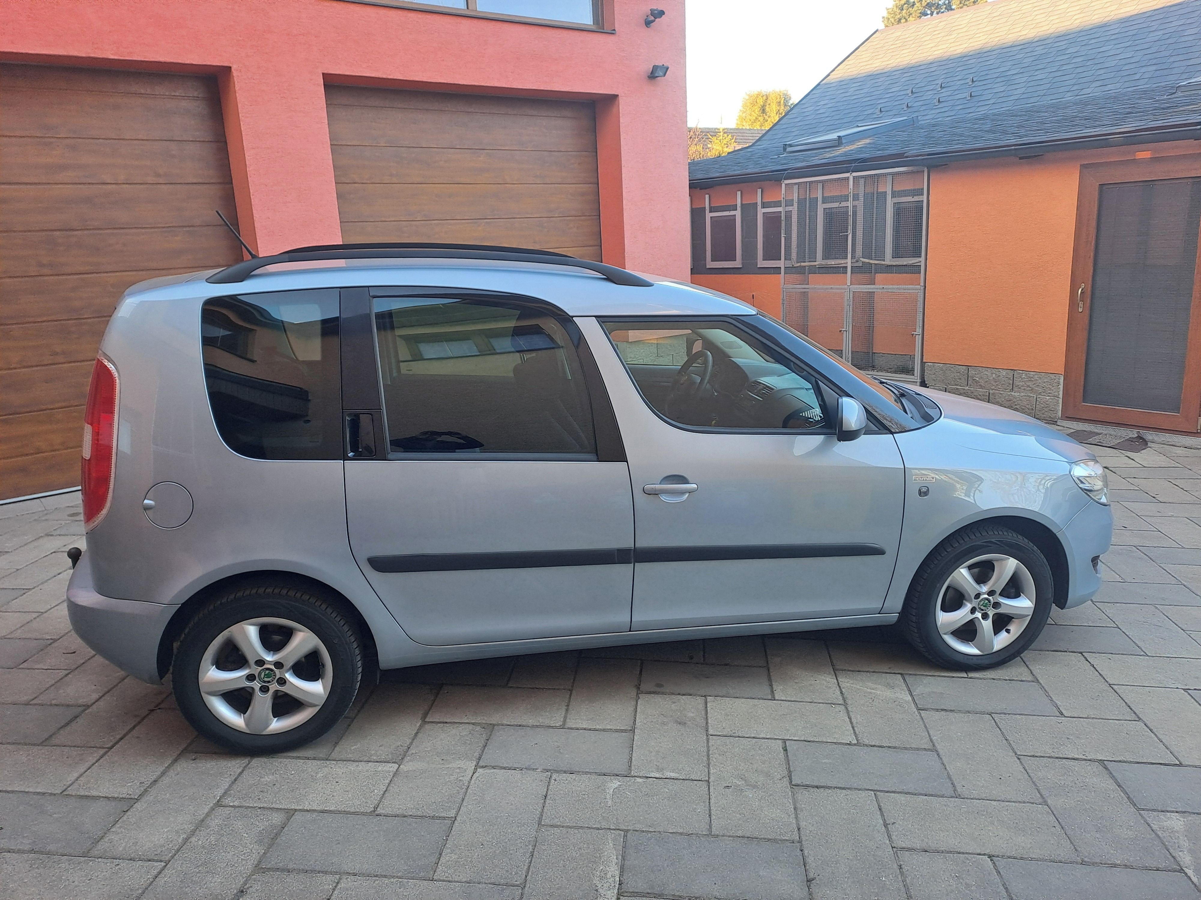 Škoda Roomster, 1,2TSI 63KW po rozvodech - fotka 6