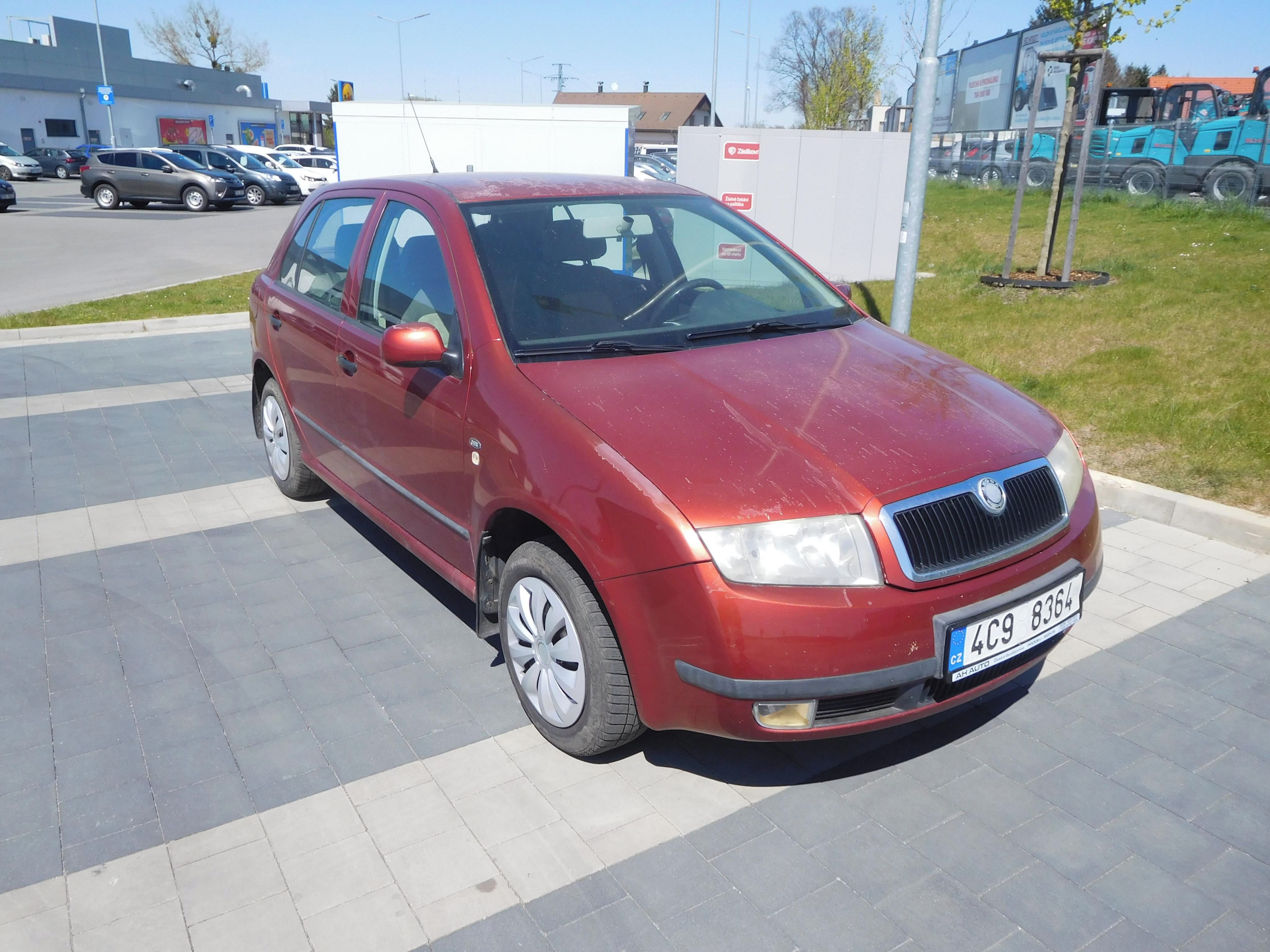 Škoda Fabia, 1.4 MPi Comfort, 44 kW, ČR - fotka 2