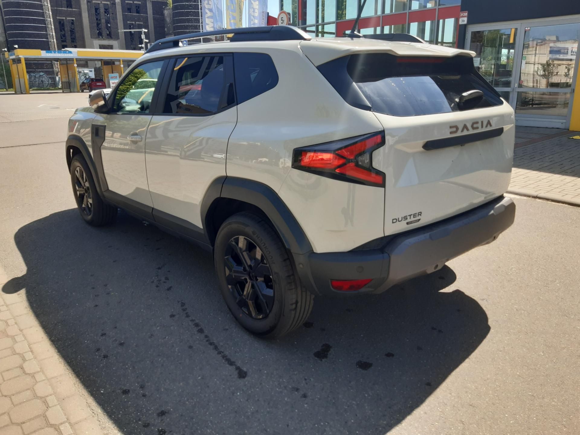 Dacia Duster, Extreme hybrid 1,8 155k - fotka 5