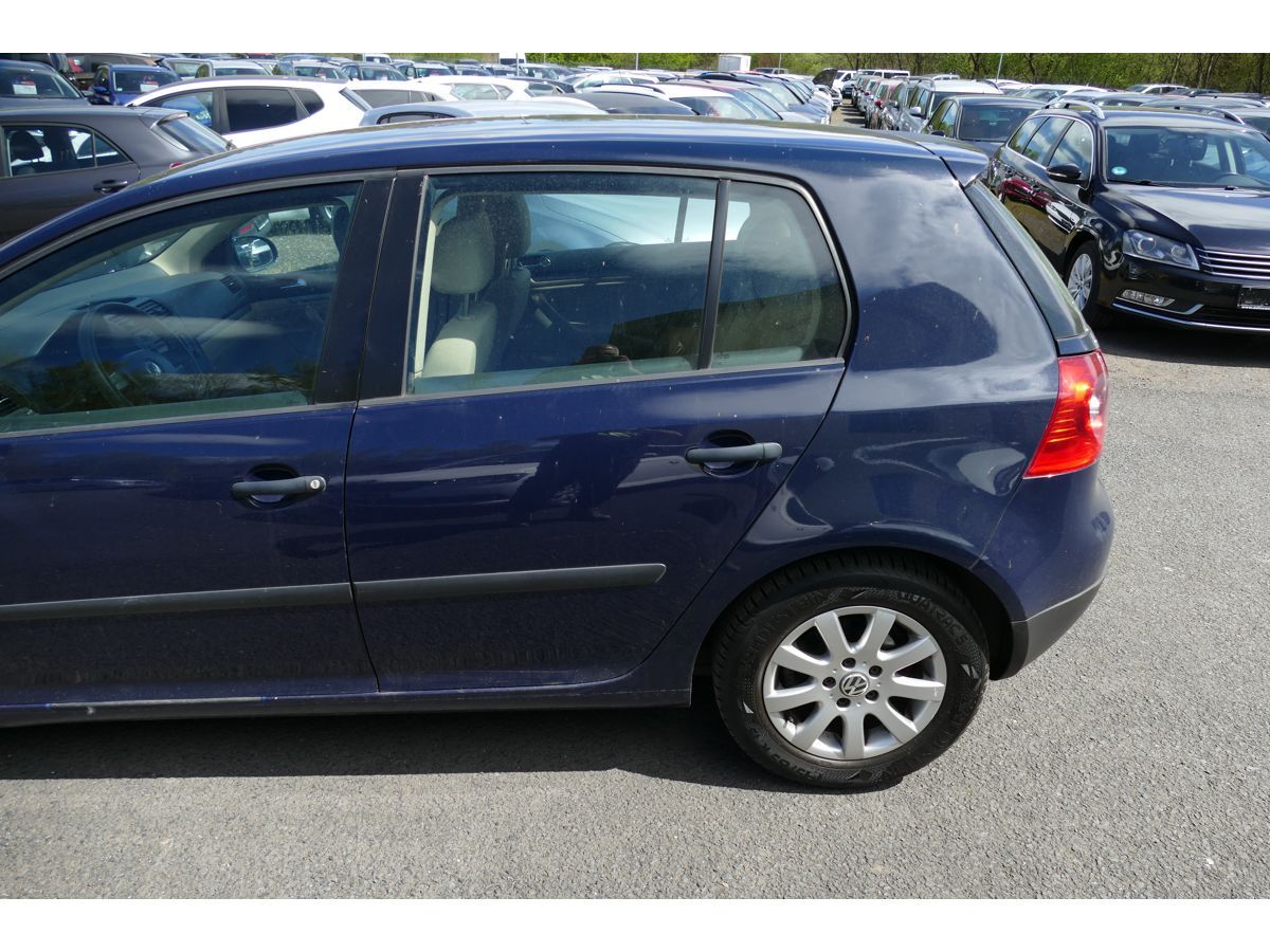 Volkswagen Golf, 1,9TDI 77KW - fotka 5