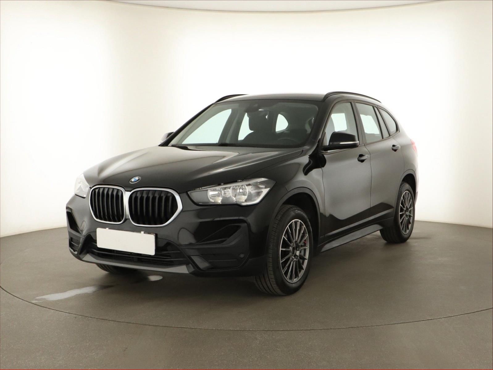 BMW X1, sDrive18i, Automat - fotka 2