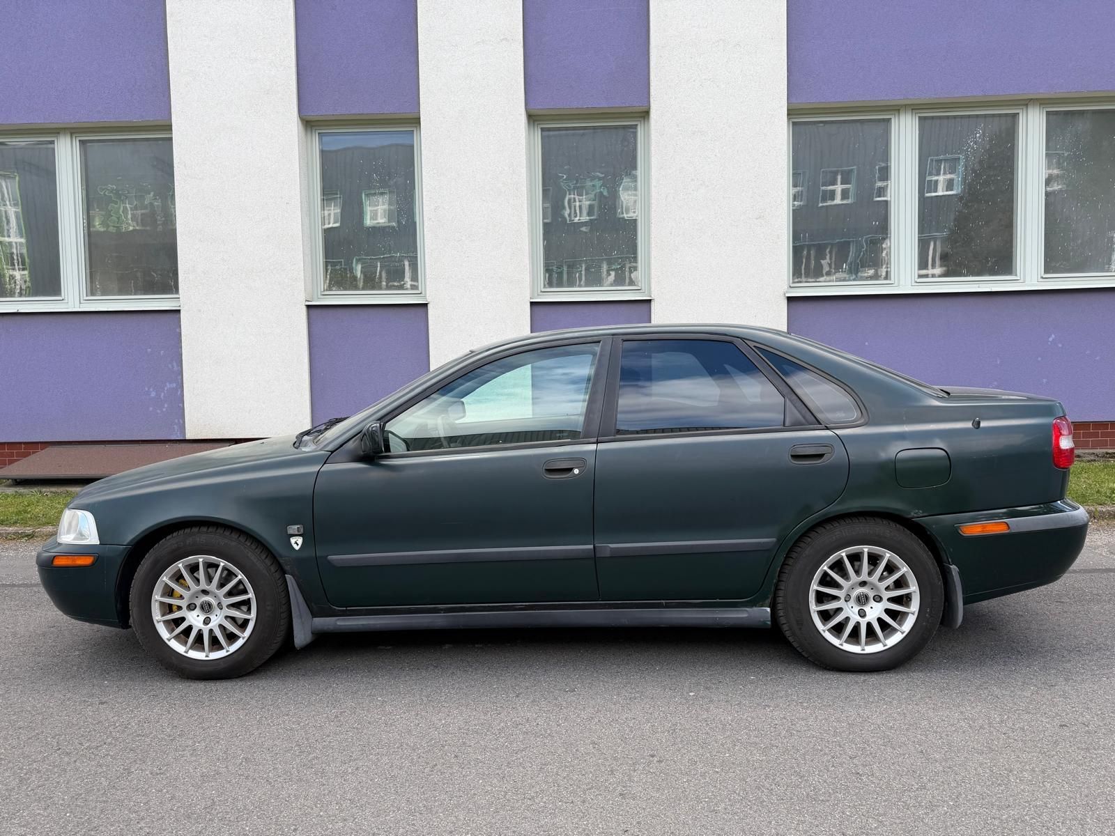 Volvo S40, 1,8i 16V - fotka 2