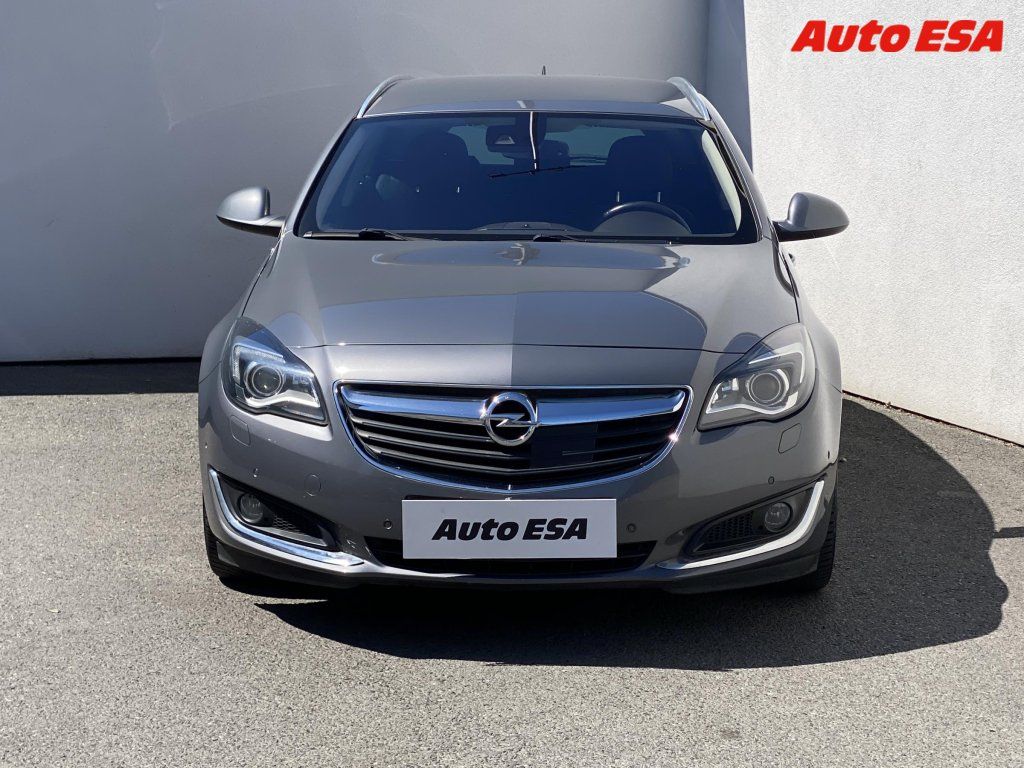 Opel Insignia, 2.0D - fotka 2