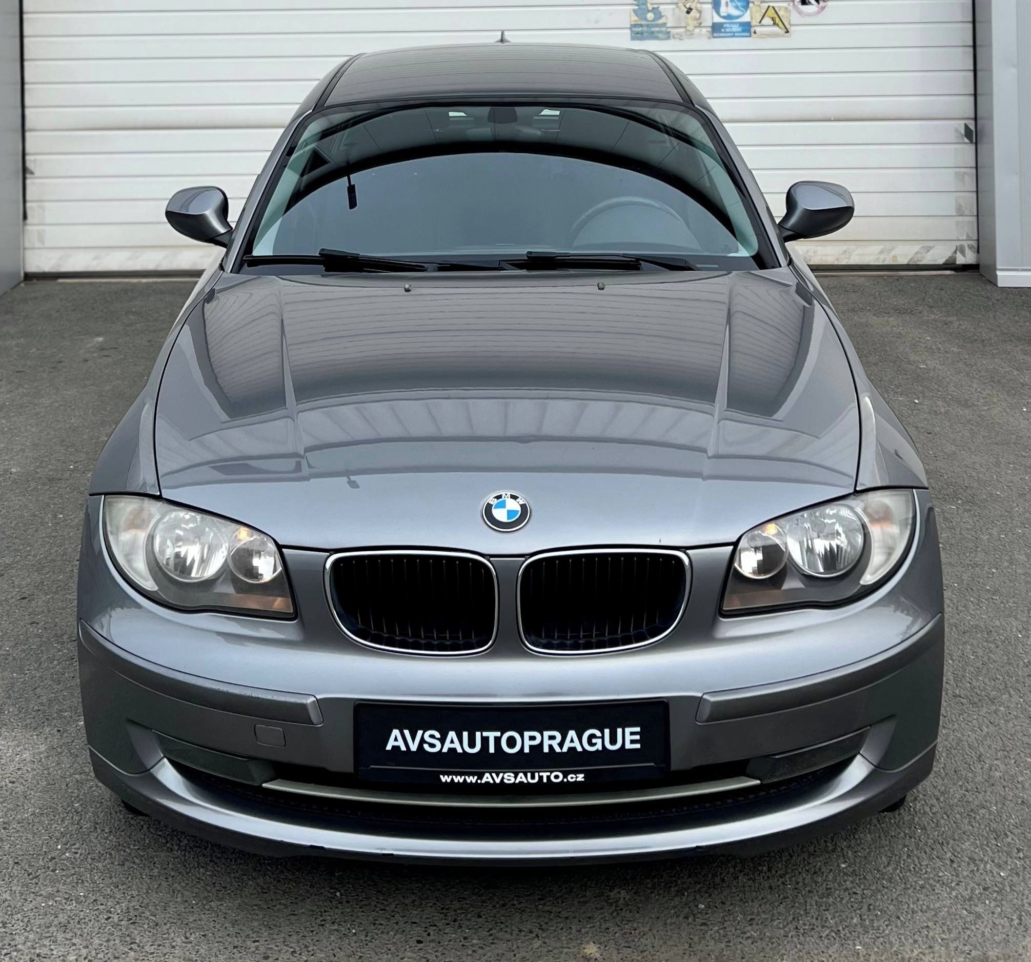 BMW Řada 1, (E87) LCI  SPORTOVNÍ HATCHBACK - fotka 2