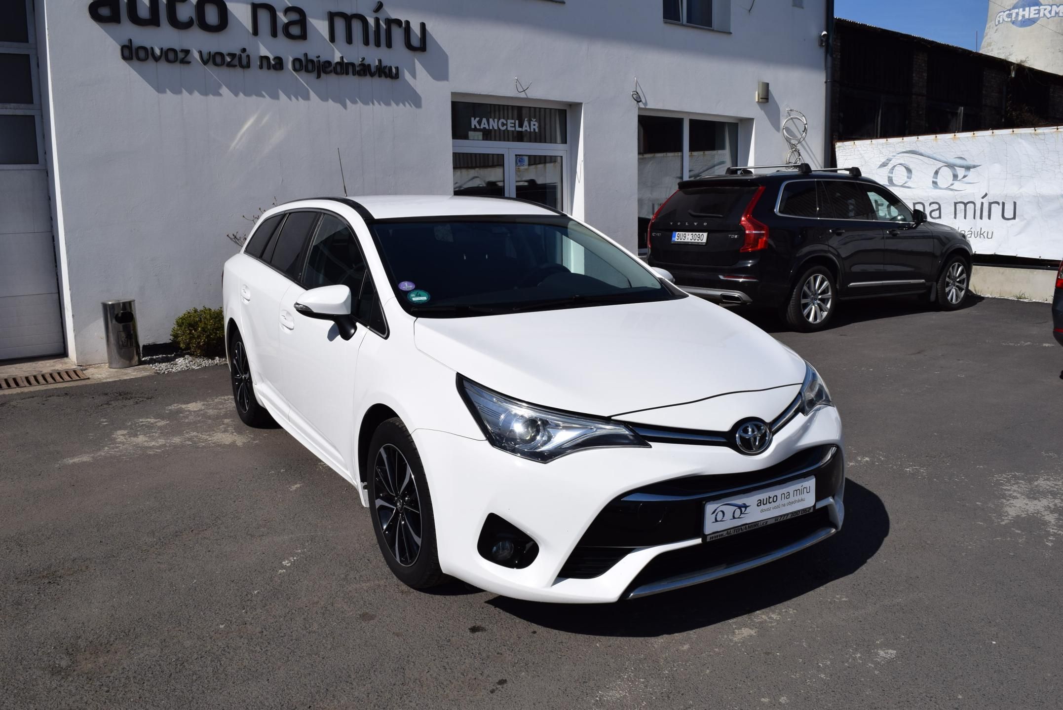 Toyota Avensis, 1.8VVTI 108kw TEAM D XEN NAVI - fotka 5