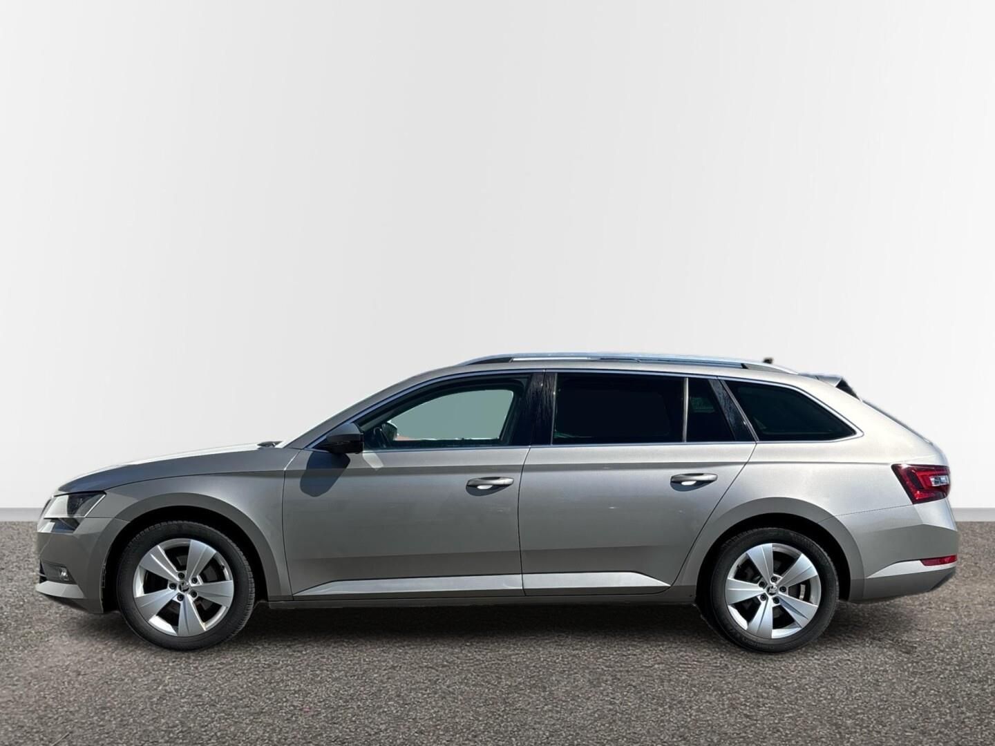 Škoda Superb, 2.0 TDI / 140 kW STYLE - fotka 3