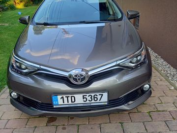 TOYOTA AURIS Executive 1,6 V
