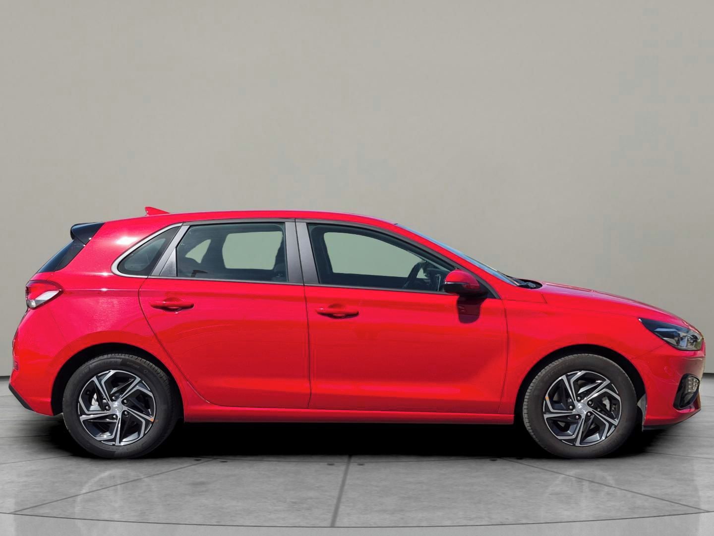 Hyundai i30, Comfort 1,5 CVVT - fotka 3