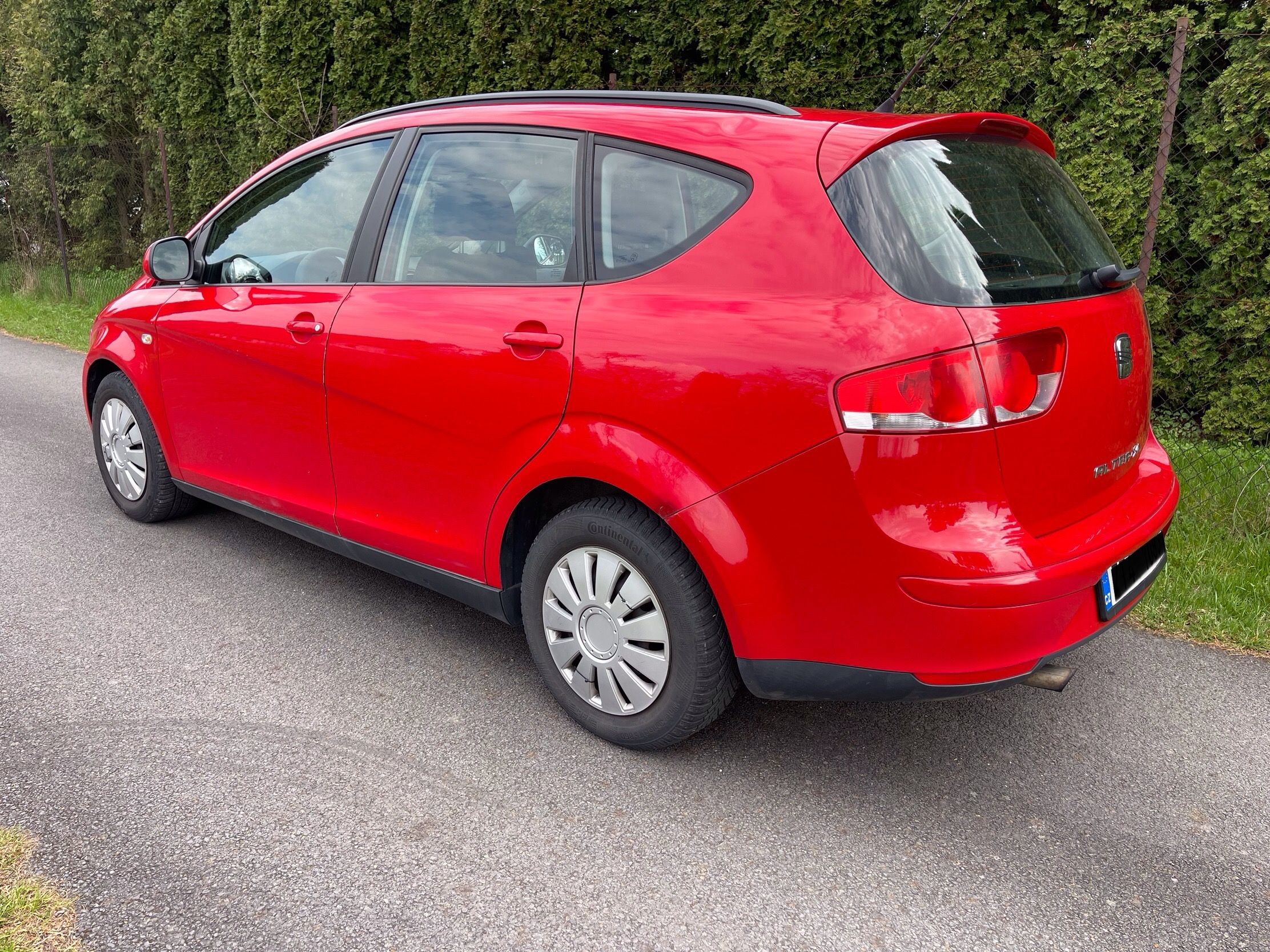 Seat Altea, XL 1,2 TSi nové ČR 2.majitel - fotka 4
