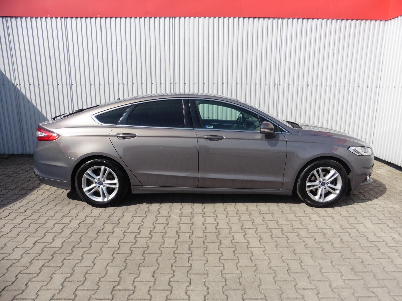 Ford Mondeo, Titanium 1.5 EcoBoost - fotka 6