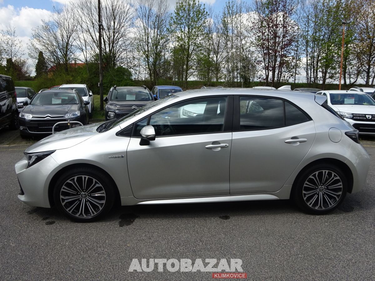 Toyota Corolla, 1,8 HYBRIDNÍ,GARANCE KM - fotka 5