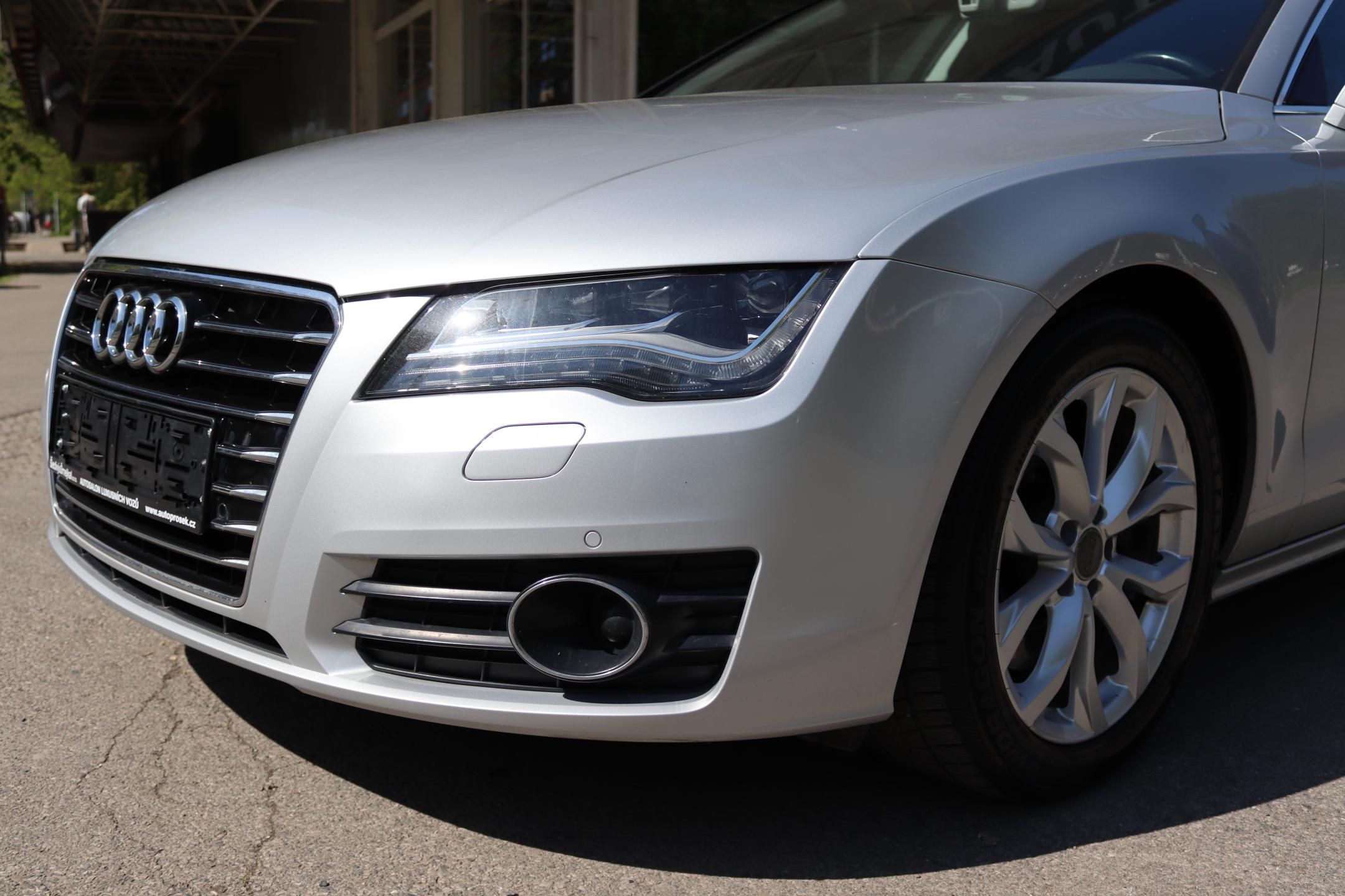Audi A7, 3.0TDI V6 QUATTRO 180kW DPH - fotka 5