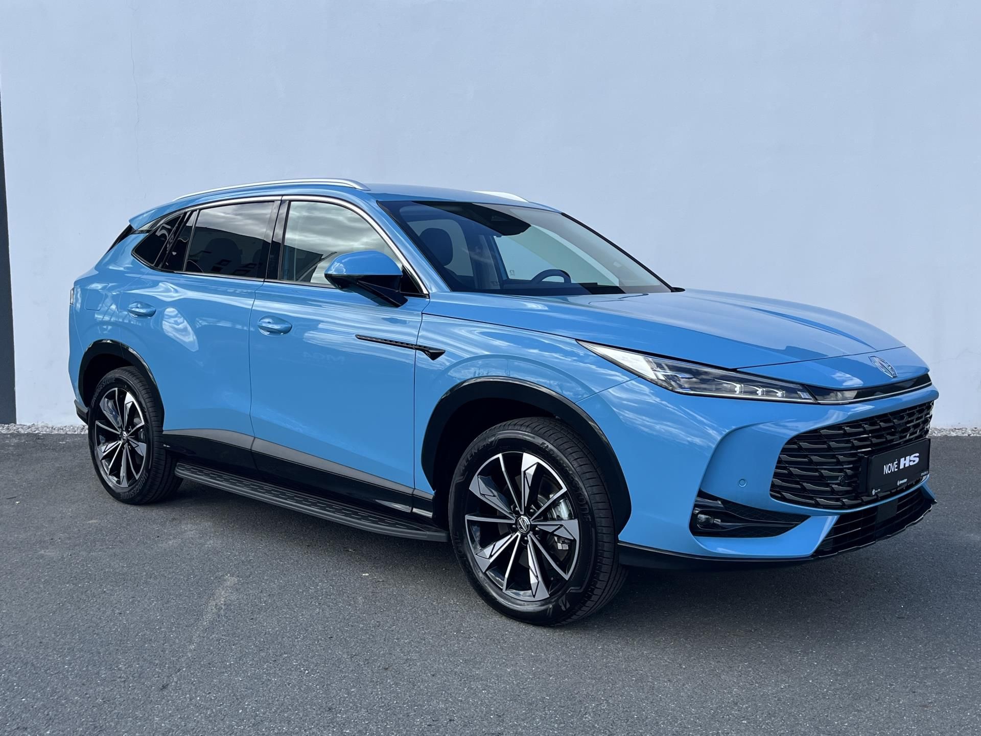 MG HS, 1.5 Plug-in hybrid / 240 kW EX - fotka 2