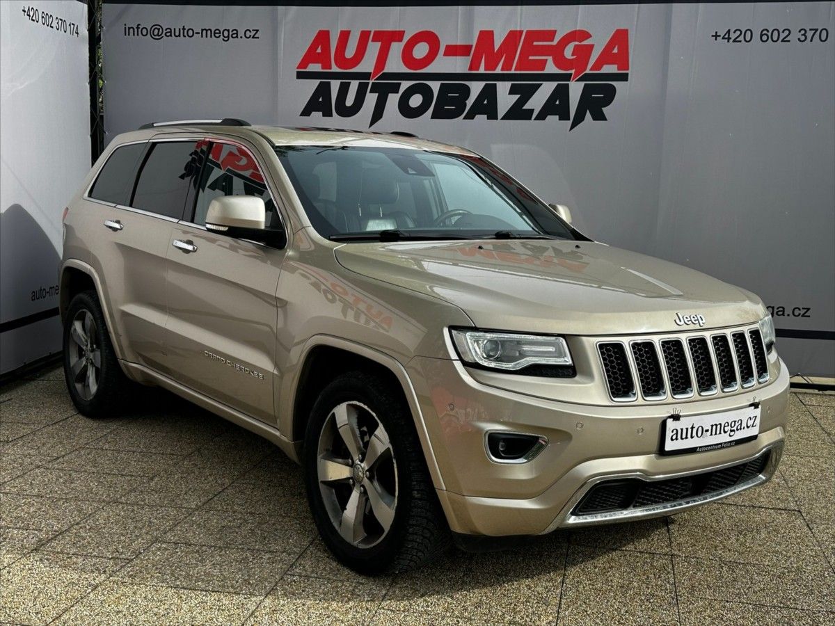 Jeep Grand Cherokee, 3,0 184kW Overland 4x4 - fotka 3