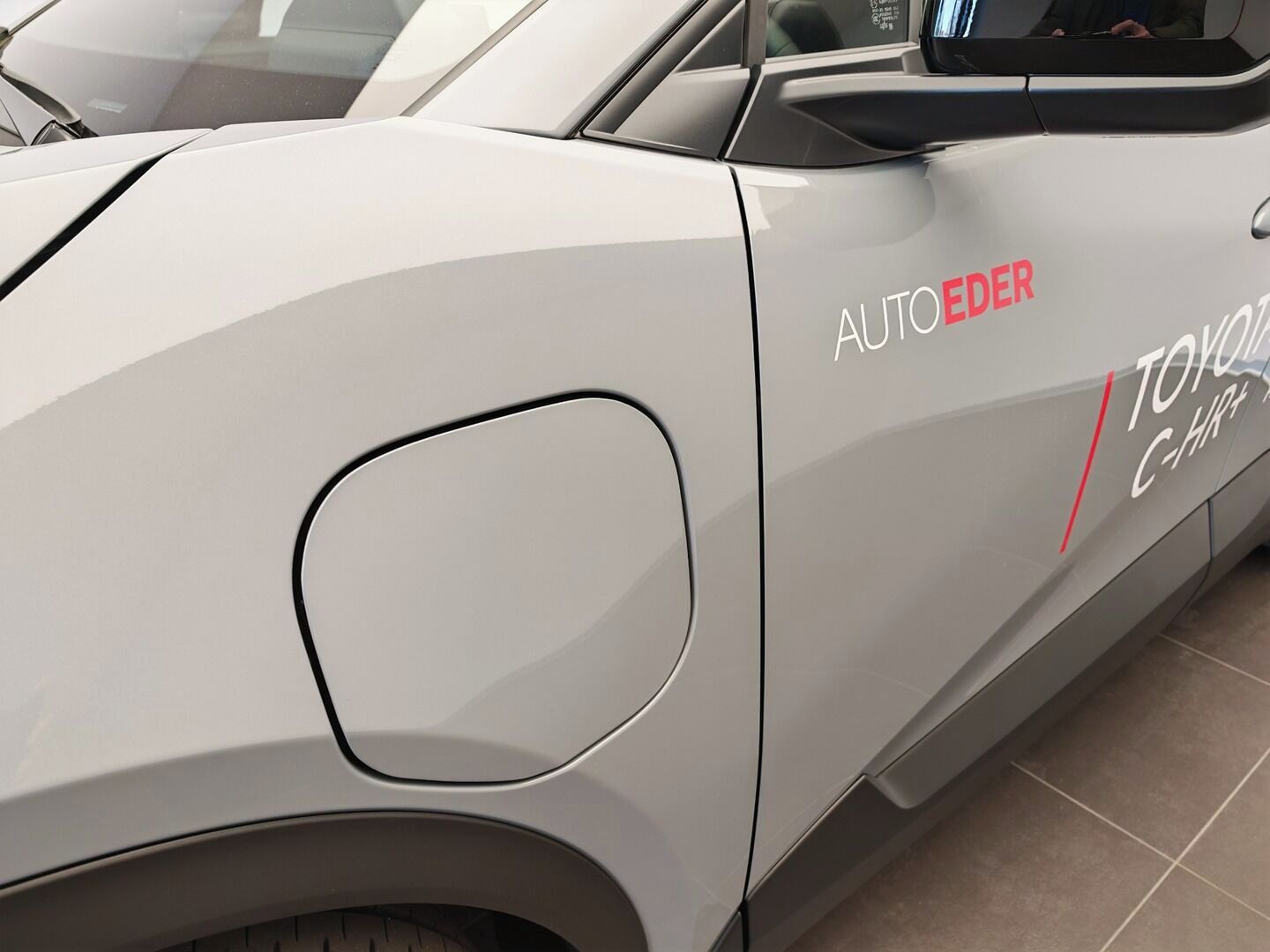 Toyota C-HR, BEV  77 kWh Style Dynamic - fotka 3