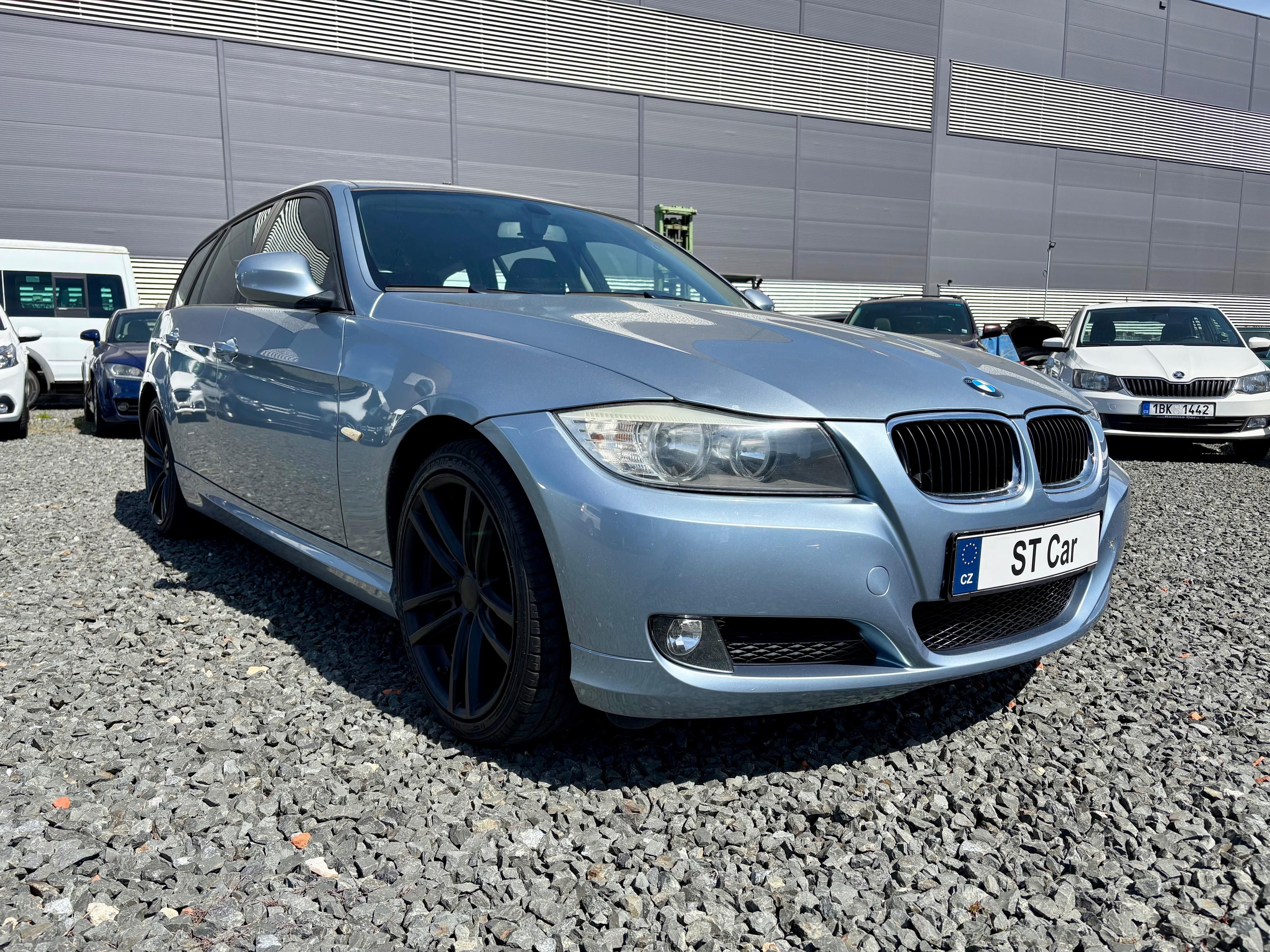 BMW Řada 3, 320i 125kw Pravidelný servis - fotka 3