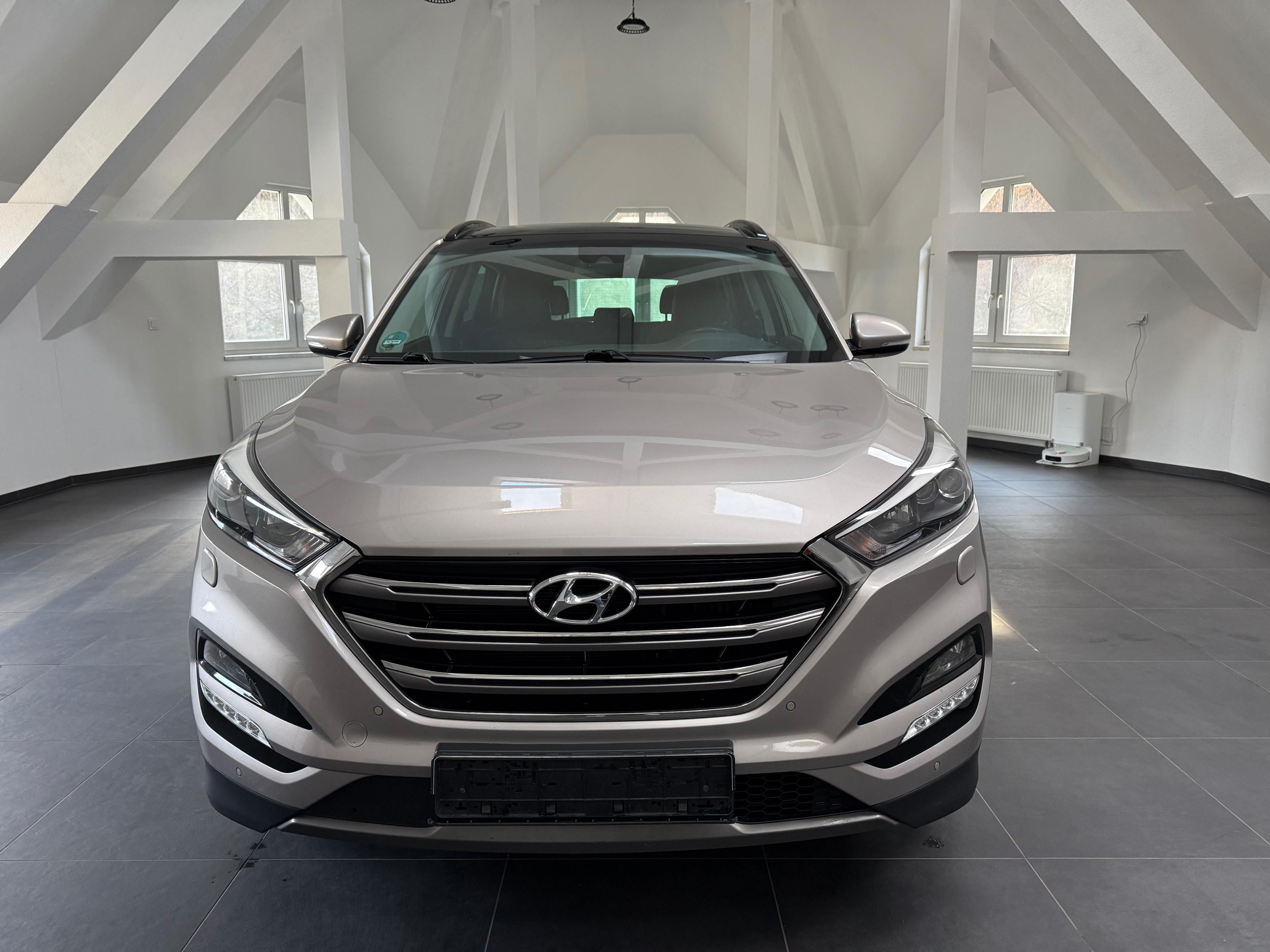 Hyundai Tucson, 1.6 T-GDI AWD AUTOMAT 144000km - fotka 2
