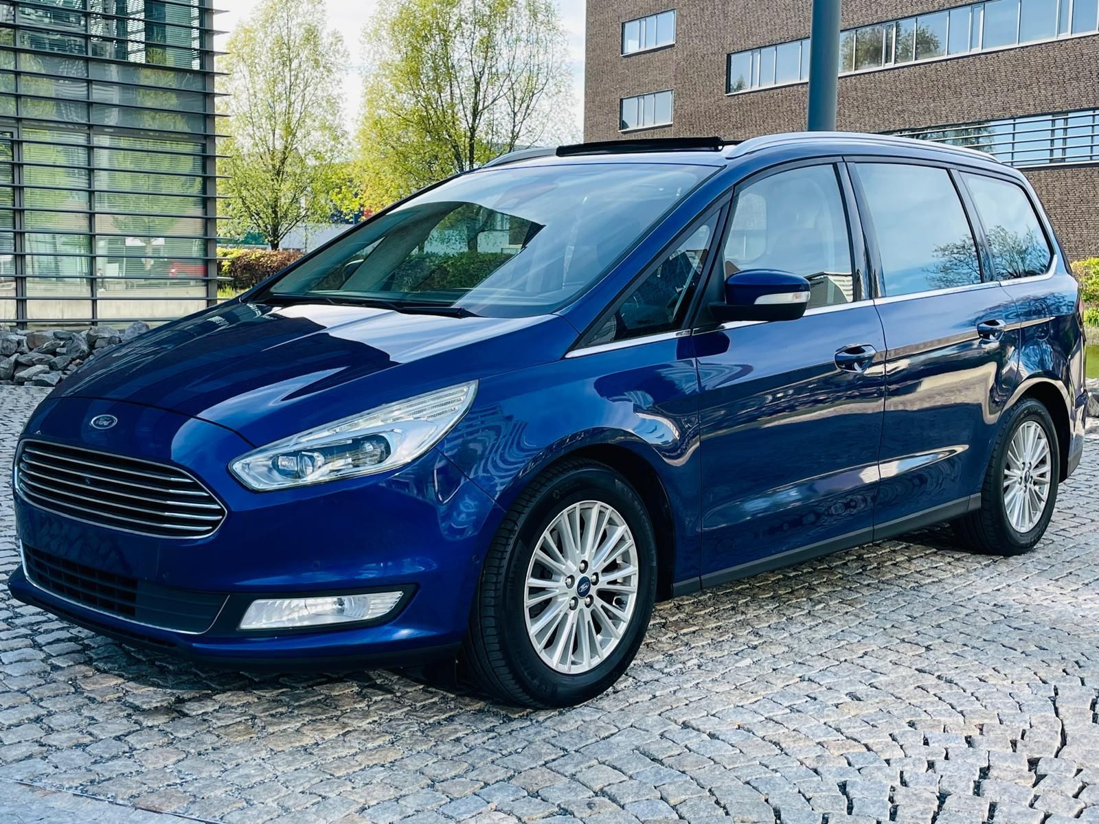 Ford Galaxy, 2.0TDCi MANUÁL 7MÍST 1.MAJITEL - fotka 4