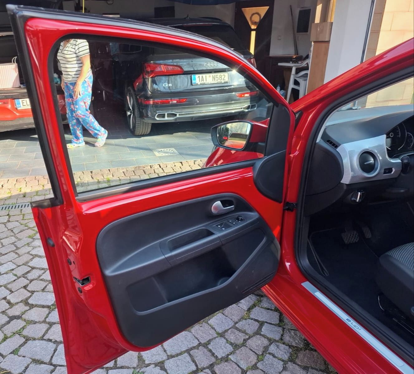 Volkswagen Up! - fotka 6