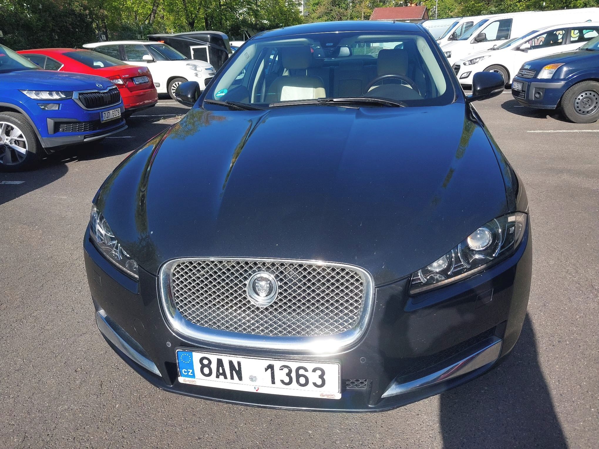 Jaguar XF, 3.O diesel 202kW - fotka 4
