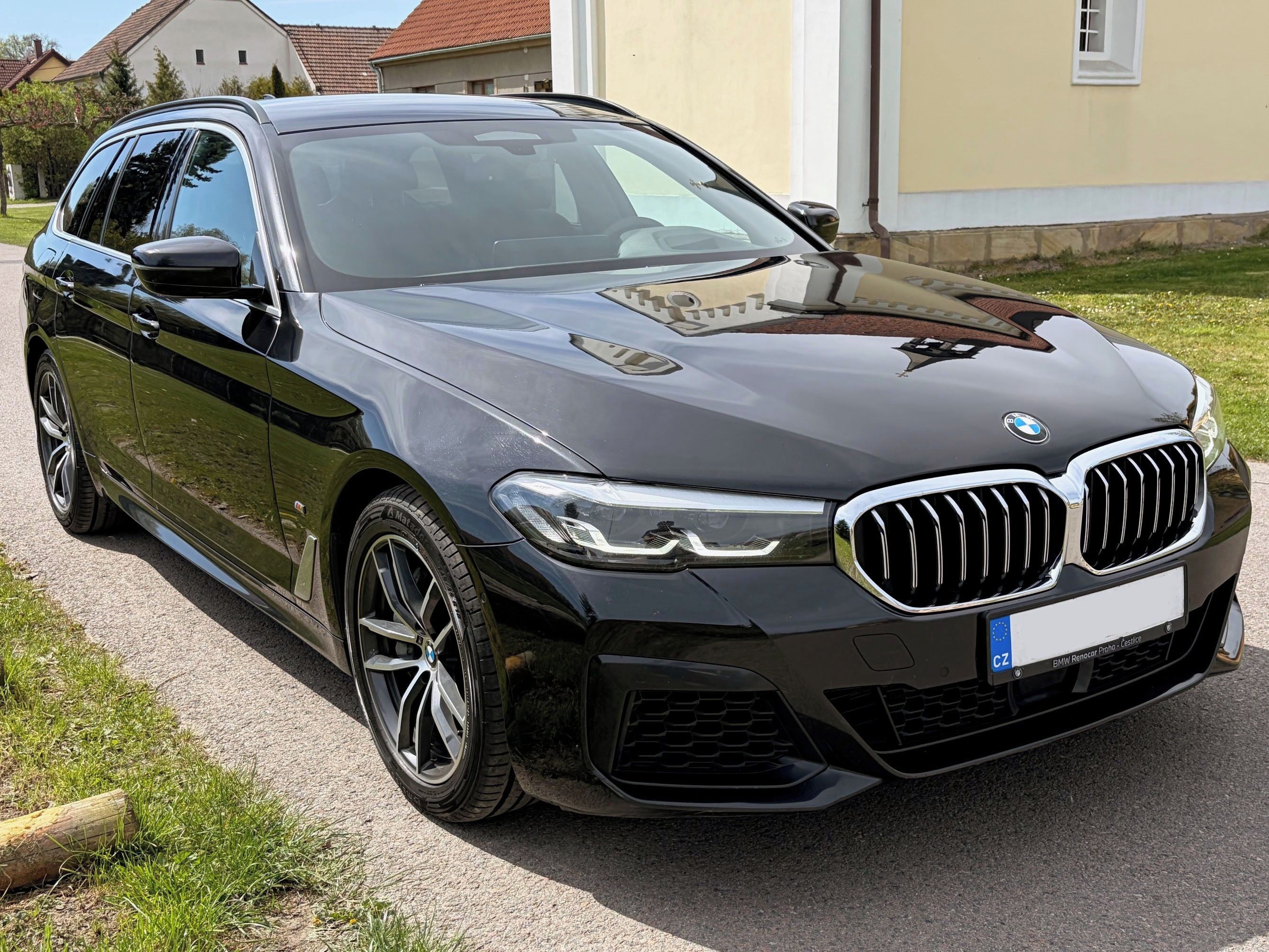 BMW Řada 5, 540i xDrive Msport,tažné,HUD