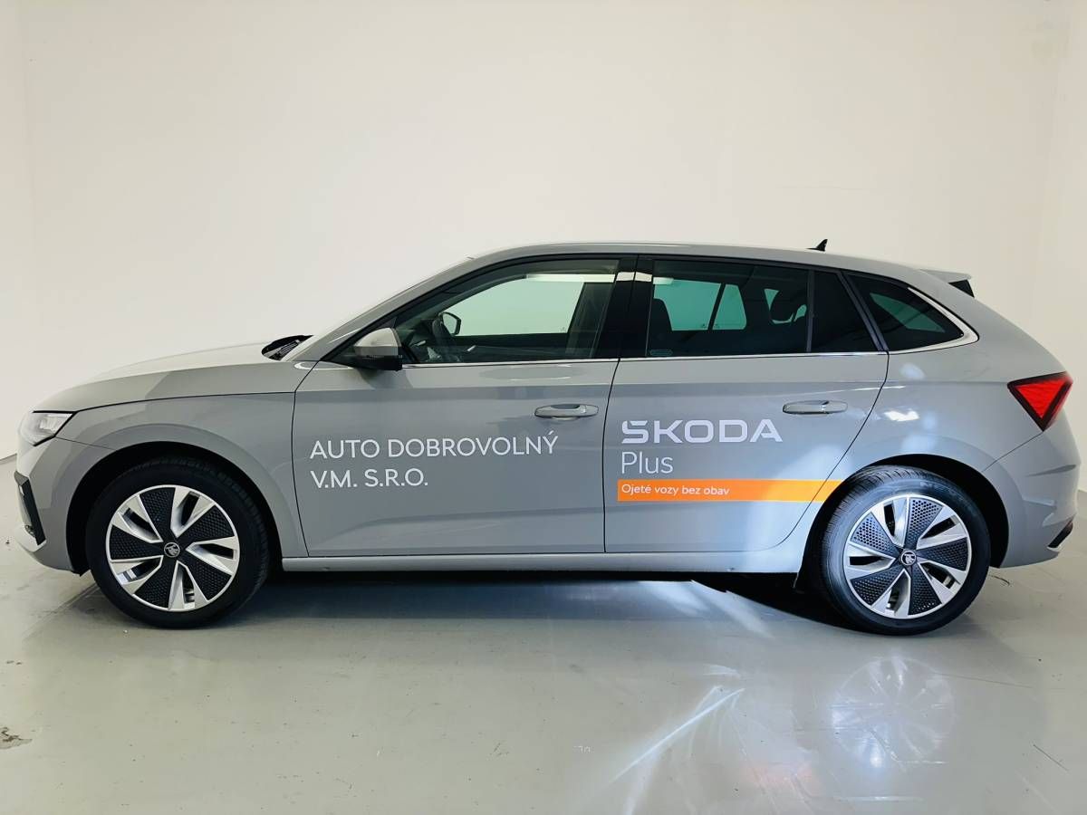 Škoda Scala, Top Selection 1,0 TSI 85kW MT6 - fotka 3