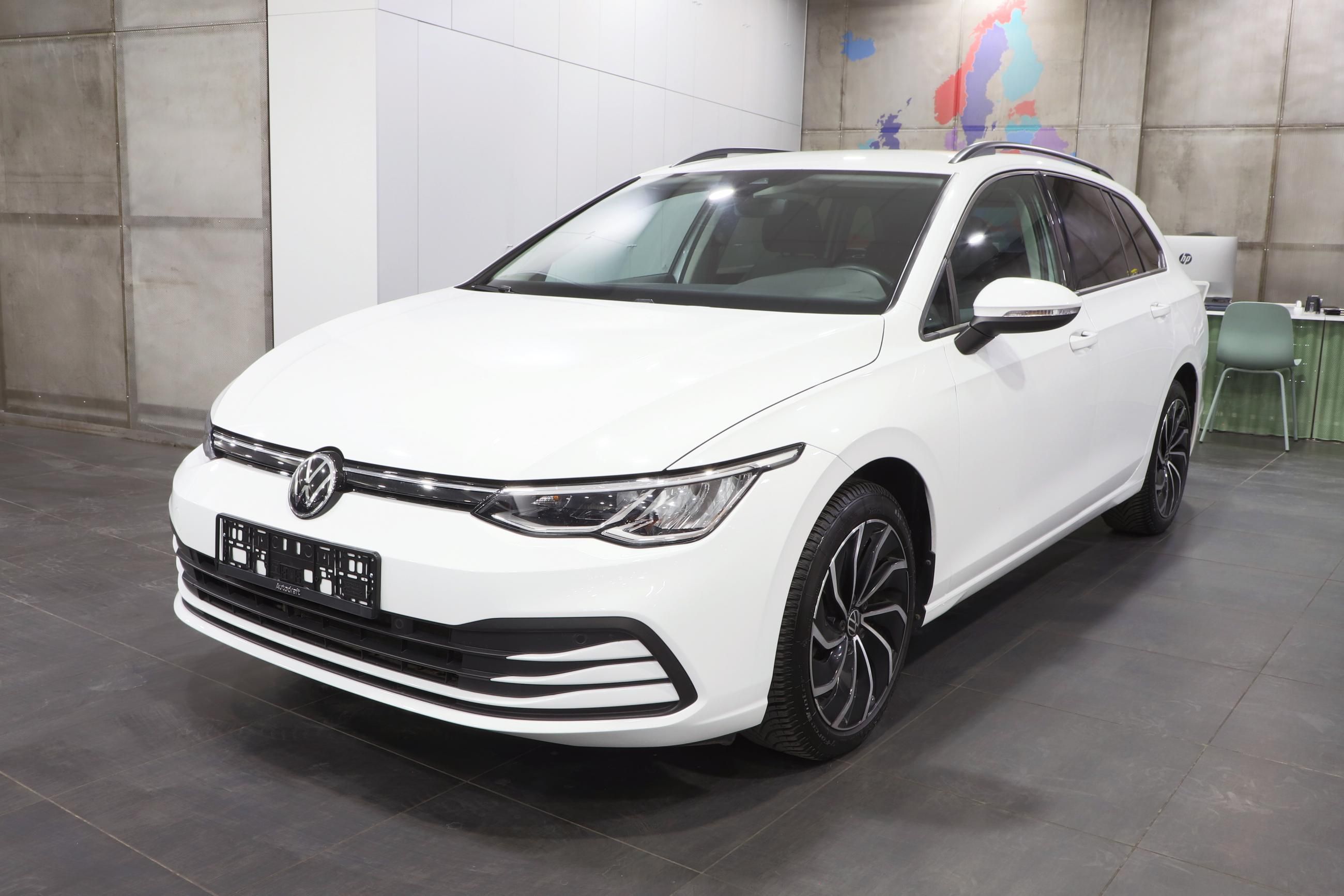 Volkswagen Golf Variant, Golf 8 Variant 1.5 TSI 96kW / - fotka 2