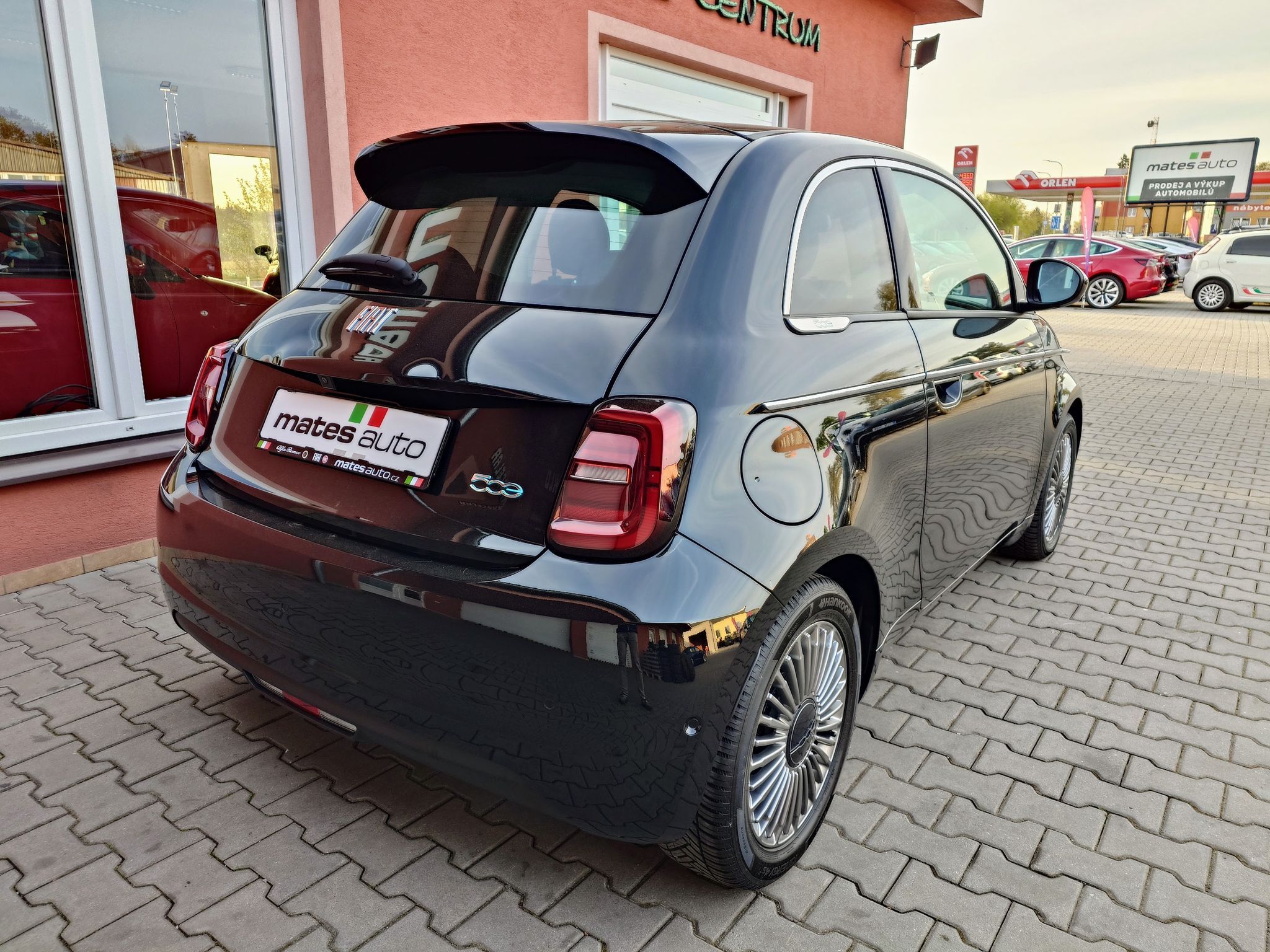 Fiat 500, 42 kWh 87kW - fotka 6