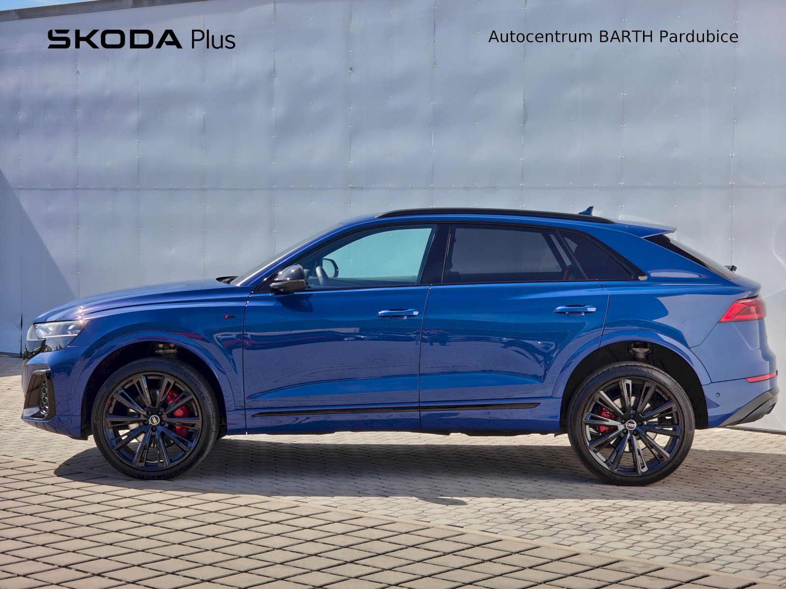Audi Q8, SUV 50 / 3,0 TDI / Quattro / 2 - fotka 3