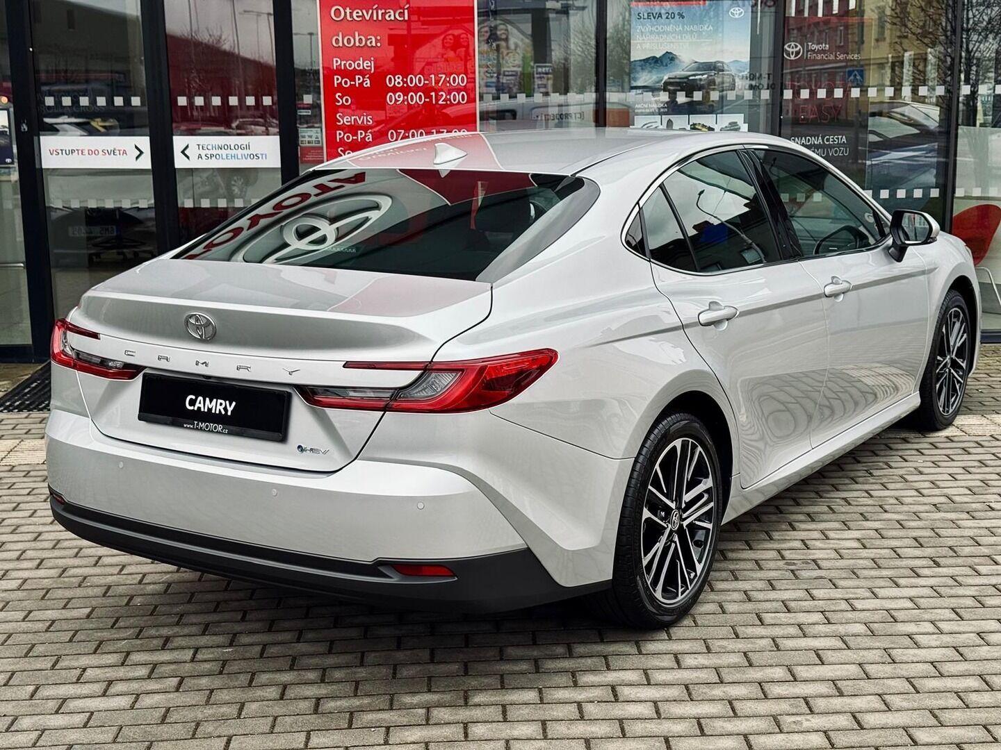 Toyota Camry, Prestige nový SKLADEM - fotka 3