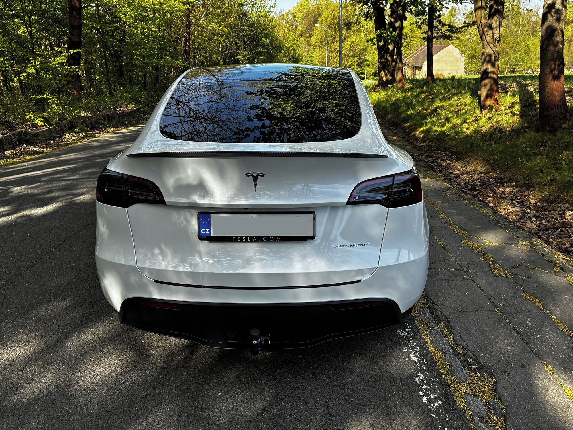 Tesla Model Y, Long Range s pohonem všech kol - fotka 6