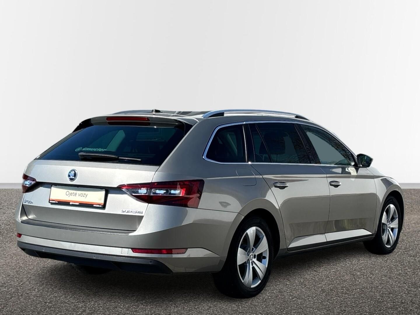 Škoda Superb, 2.0 TDI / 140 kW STYLE - fotka 2