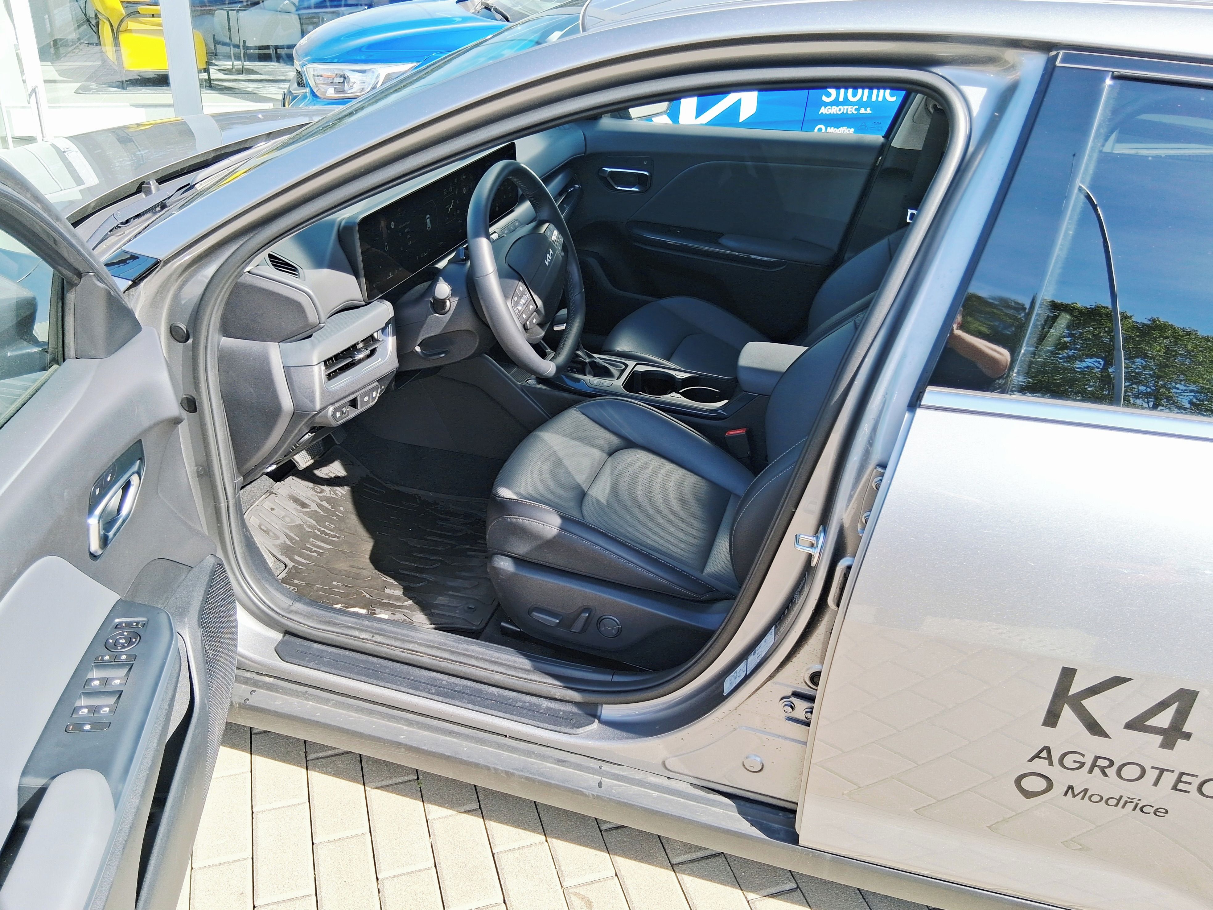 Kia K4, 1,6 T-GDI GPF 7DCT TOP 110KW - fotka 5