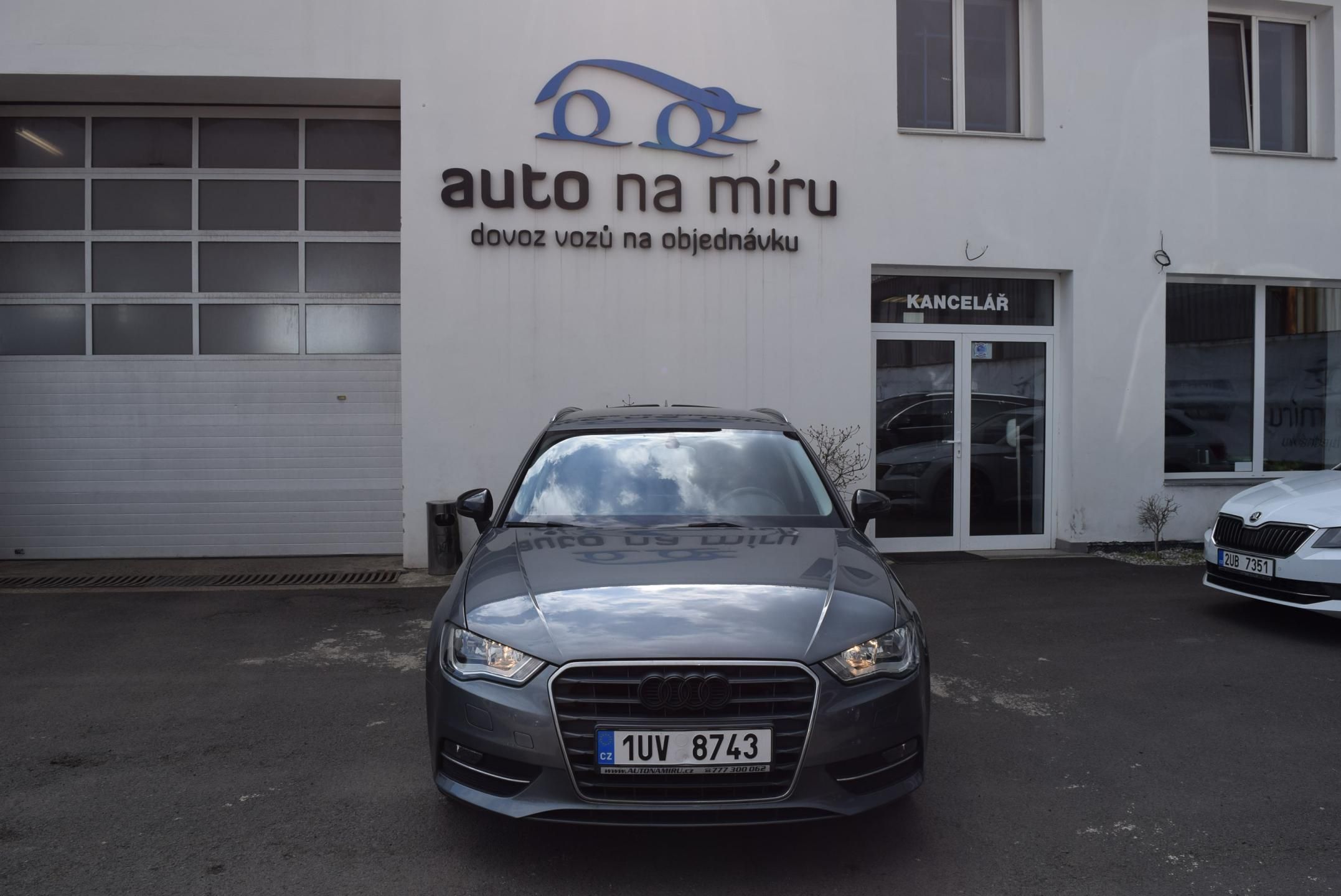 Audi A3, 1.2TSI 77kw AMBIENTE NAVI VÝHŘ - fotka 3