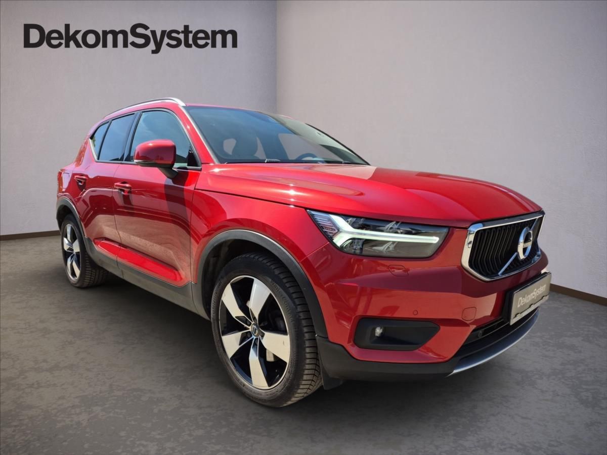 Volvo XC40, 2,0 B4 AWD AT - fotka 2