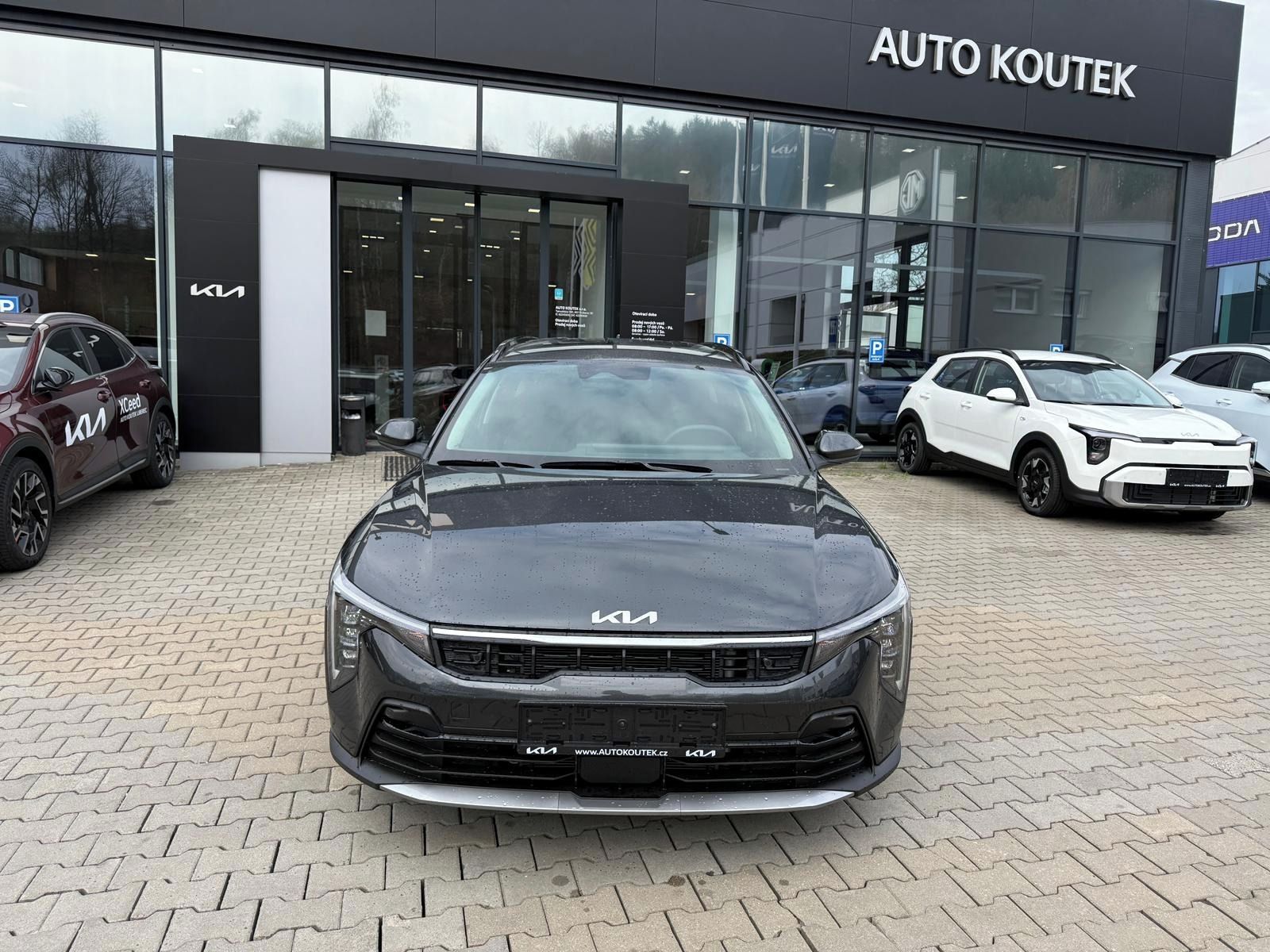 Kia K4, K4 SW CL4 1,6 T-GDi GPF 7DCT - fotka 2