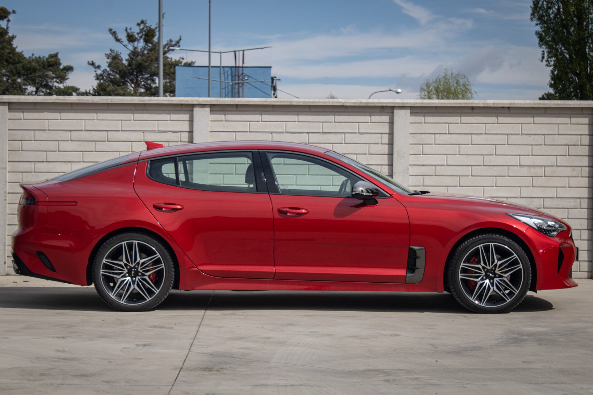 Kia Stinger - fotka 4