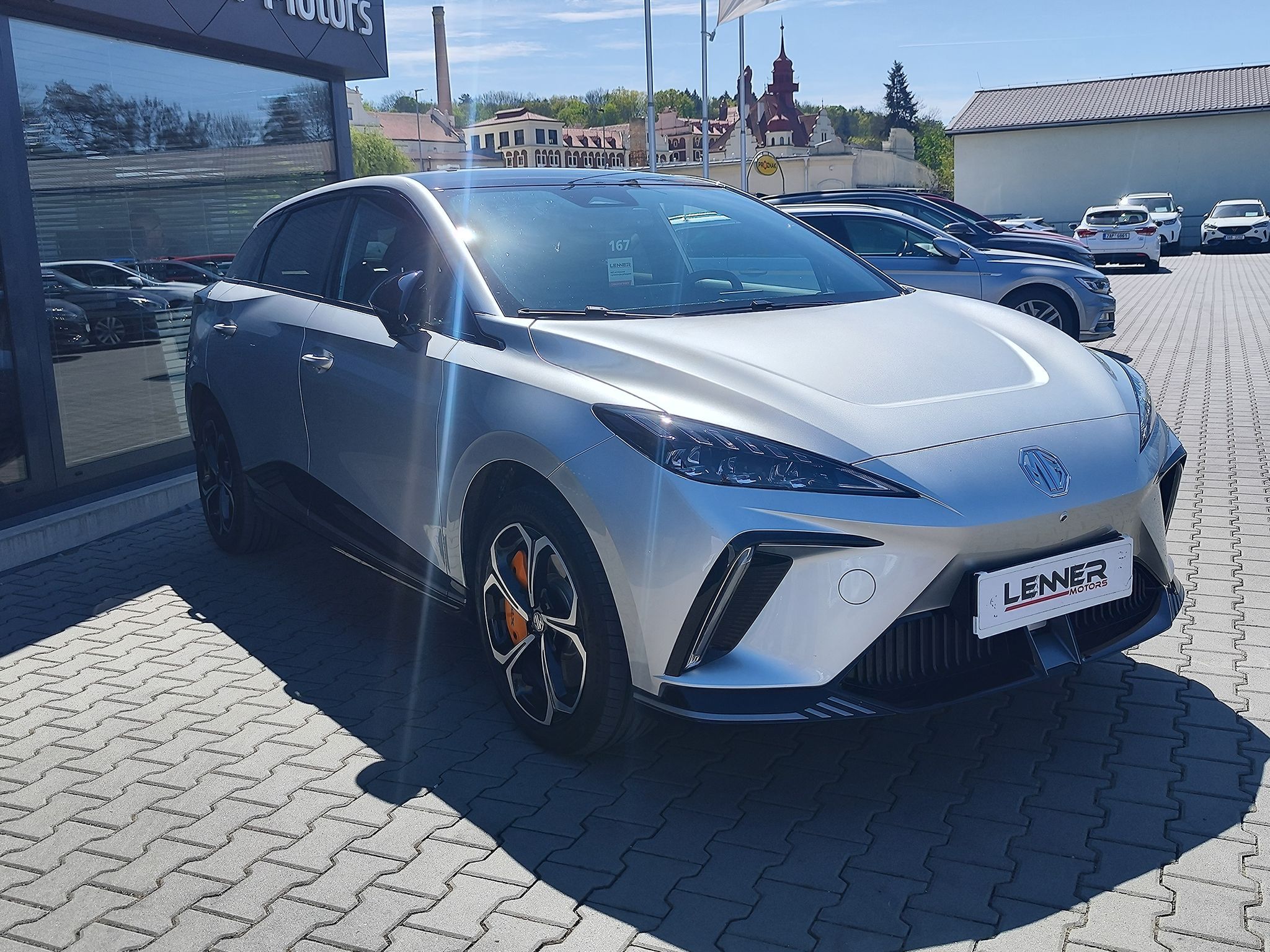 MG MG4, 64kWh/320kW XPower - fotka 3