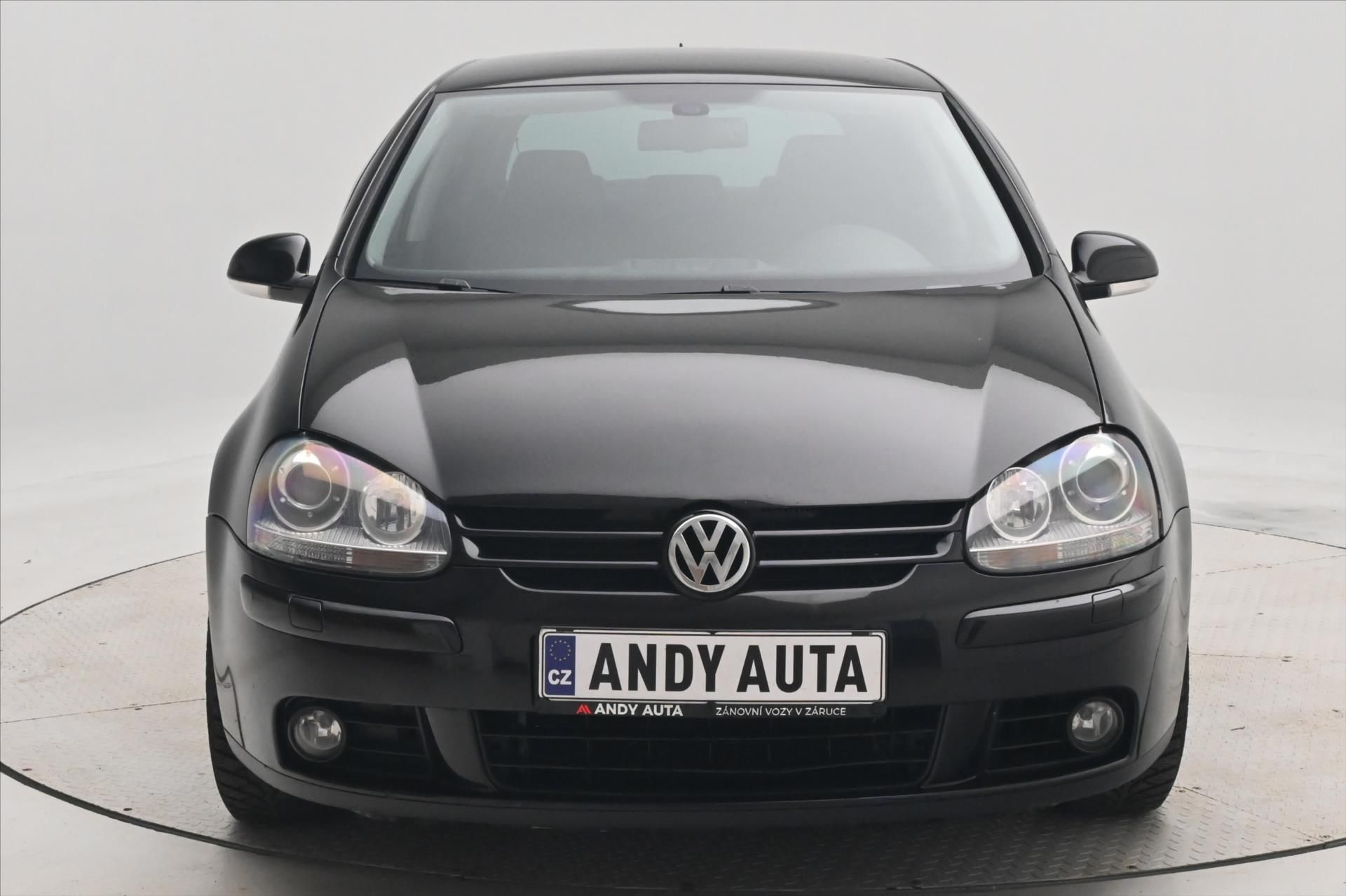Volkswagen Golf, 2,0 TDI 103kW DSG Trend - fotka 2